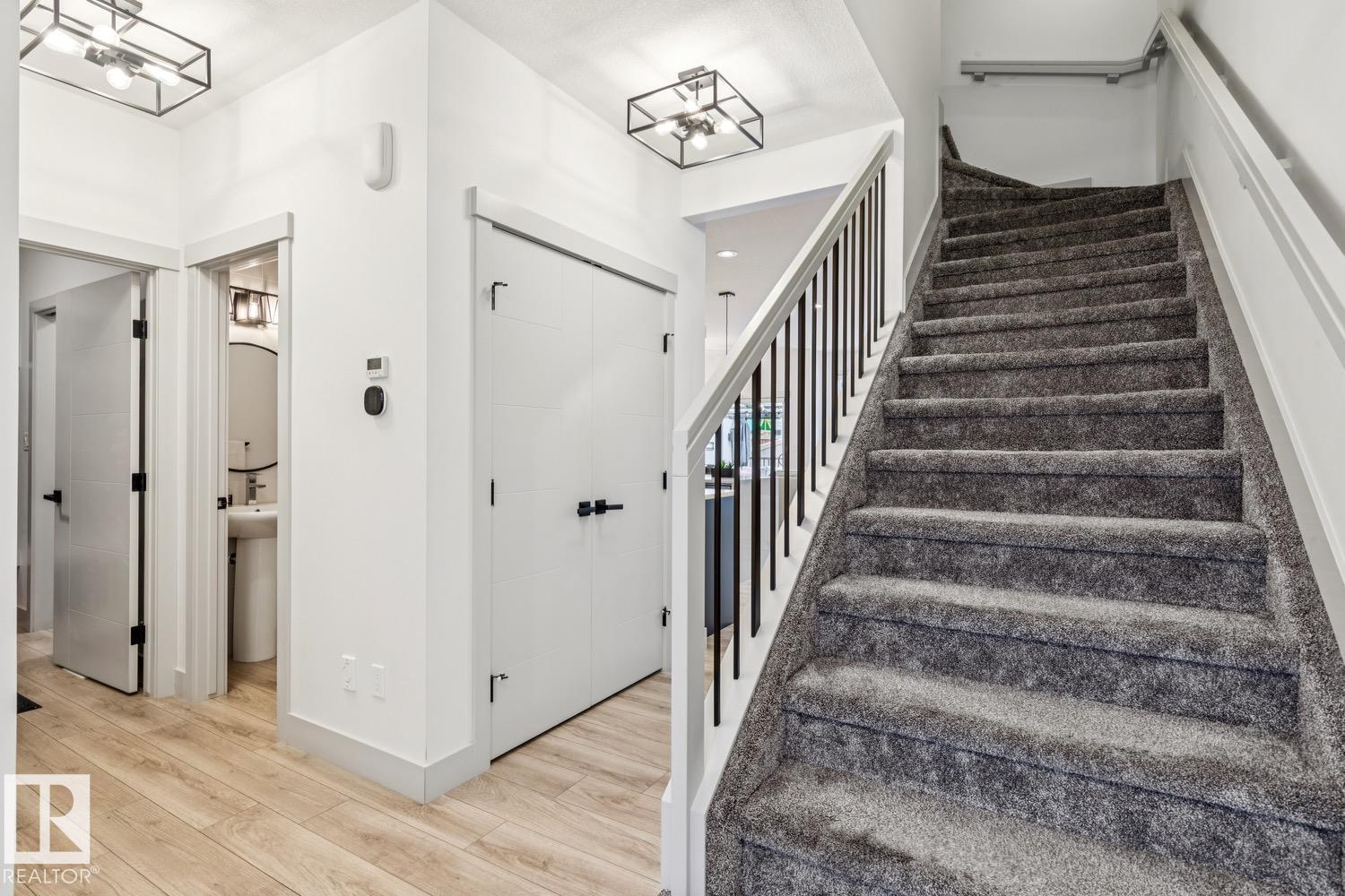 17618 63A ST NW - 31