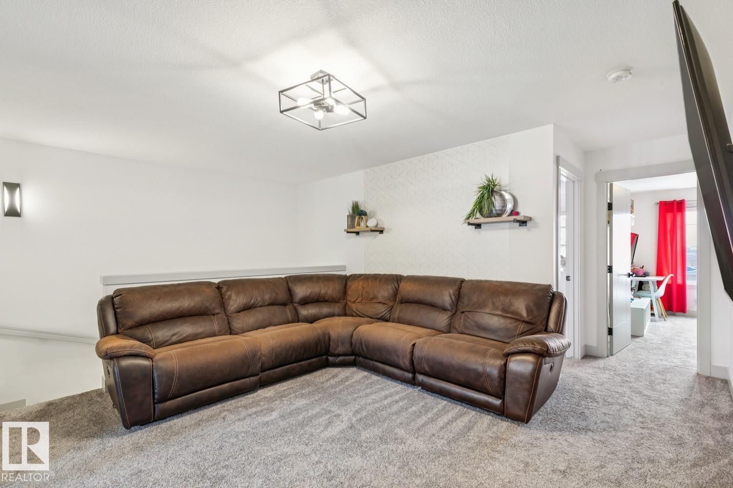 17618 63A ST NW - 38