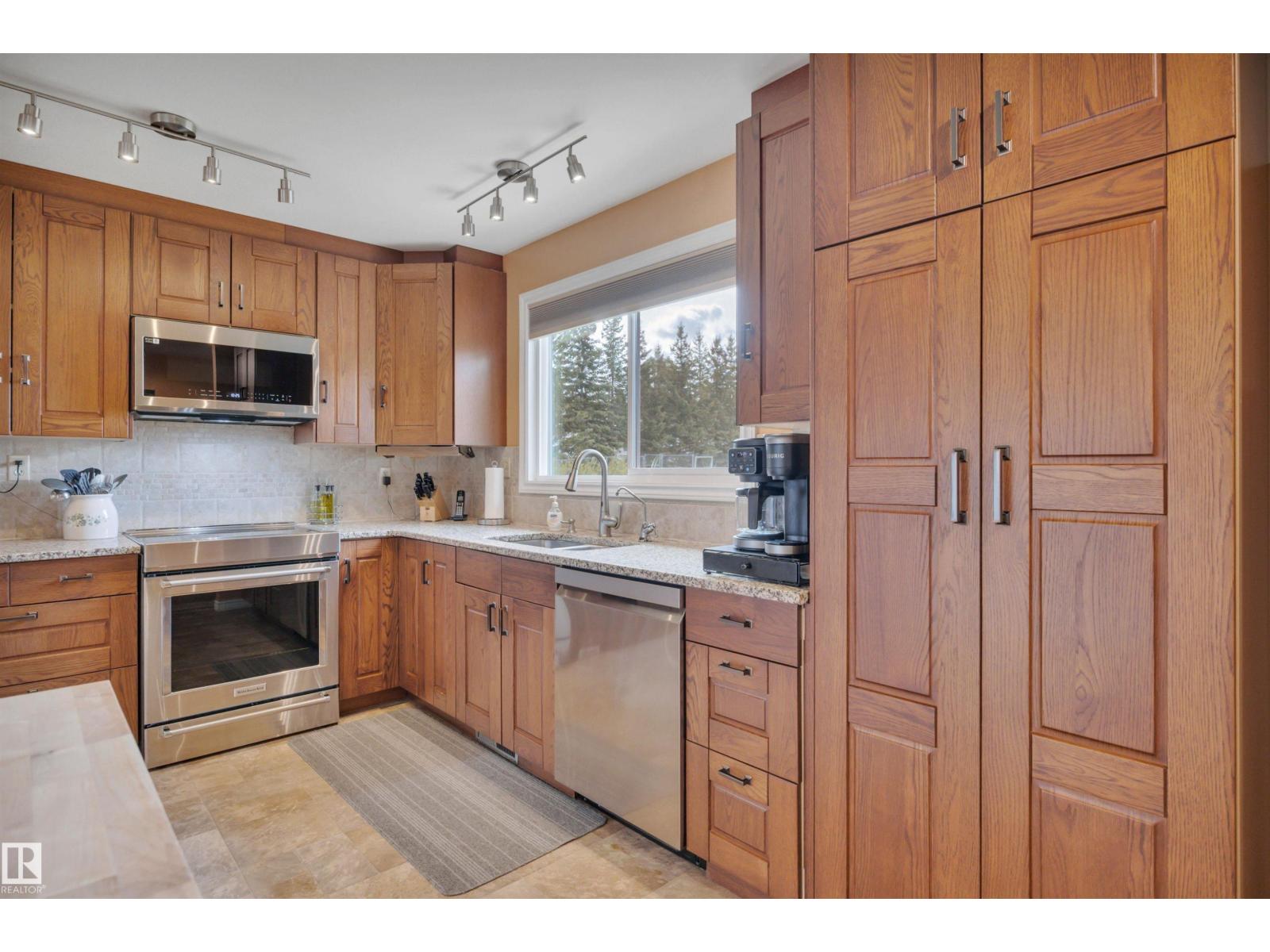 #7 53503 RGE ROAD 274 - 14
