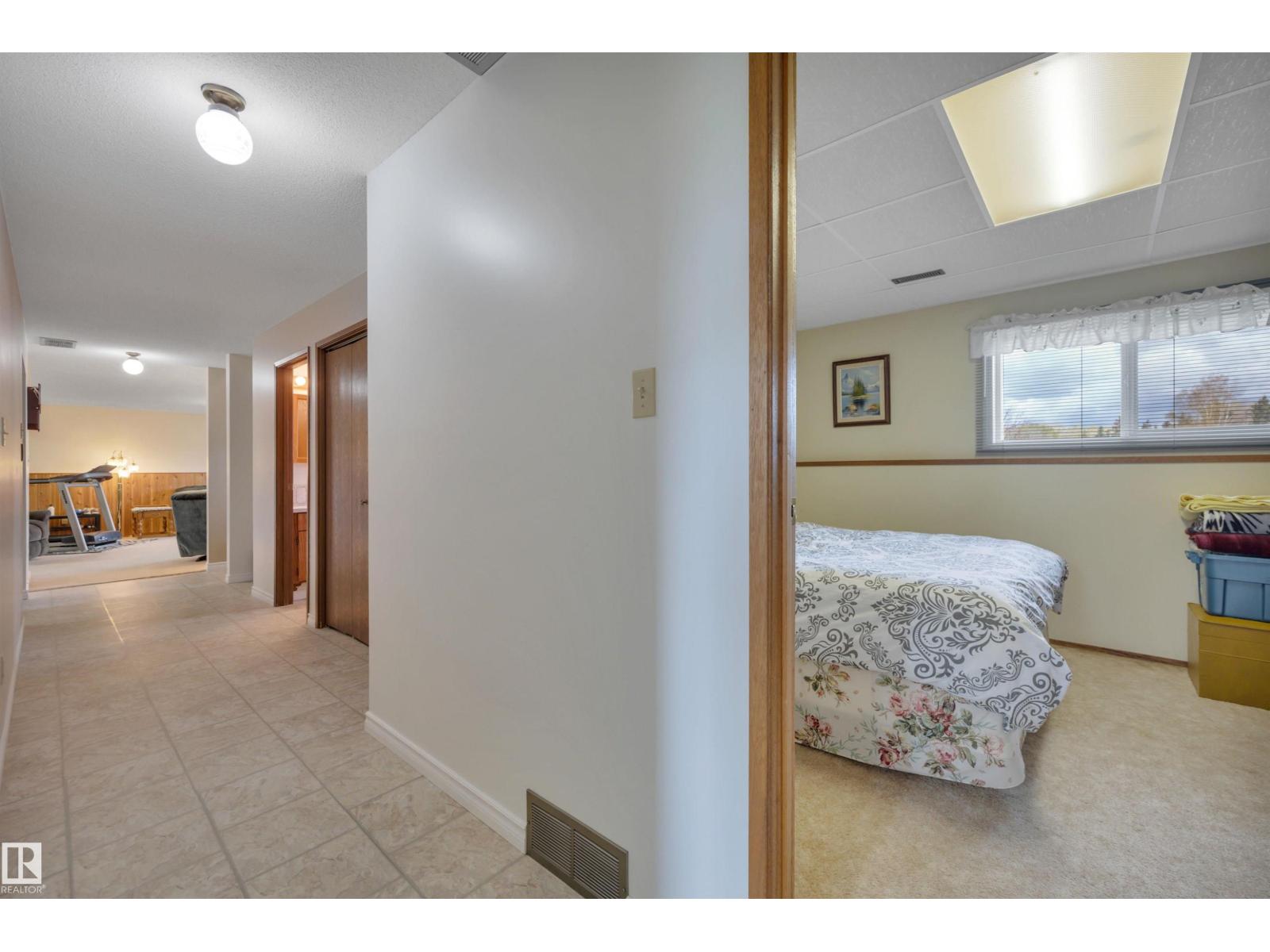 #7 53503 RGE ROAD 274 - 36