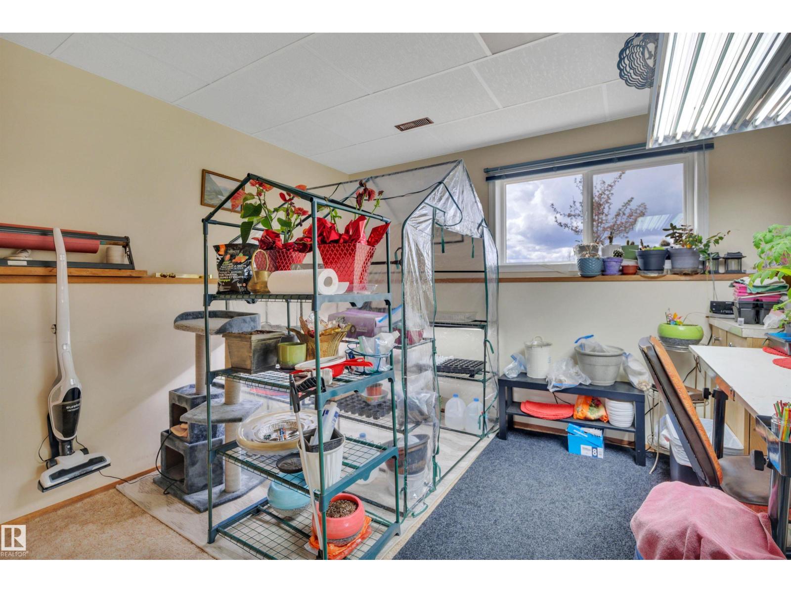 #7 53503 RGE ROAD 274 - 39