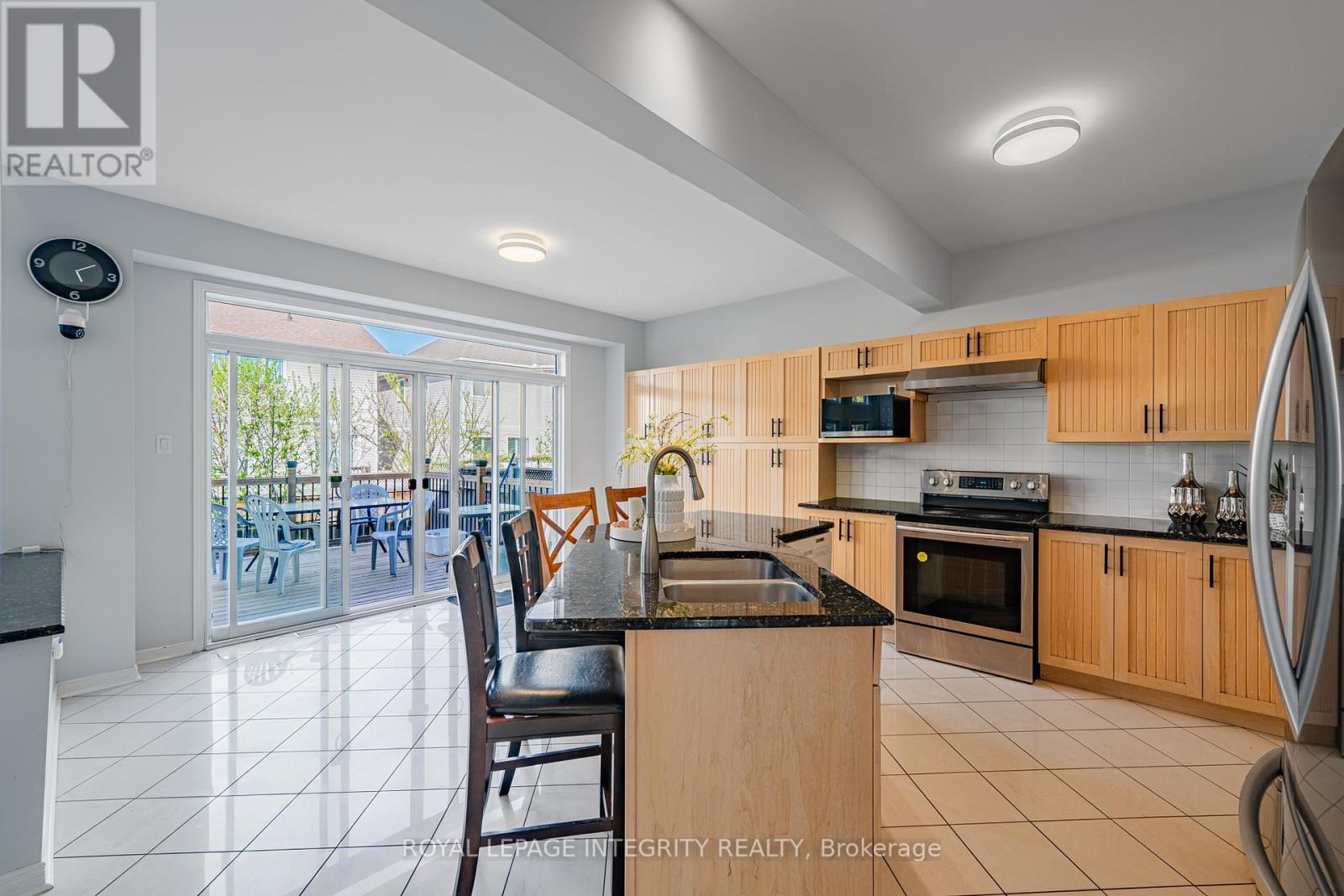102 WHITESTONE DRIVE - 16