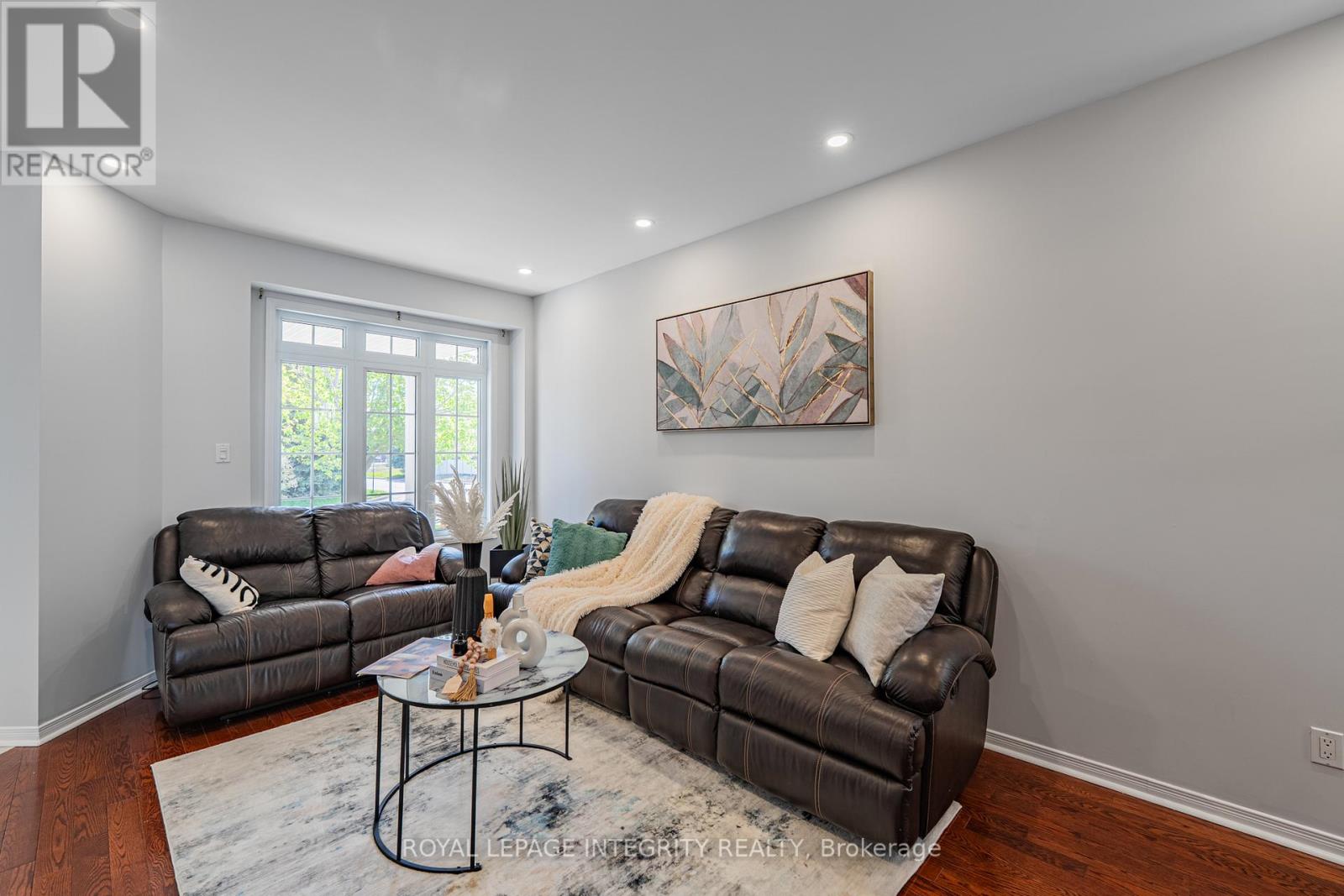 102 WHITESTONE DRIVE - 7