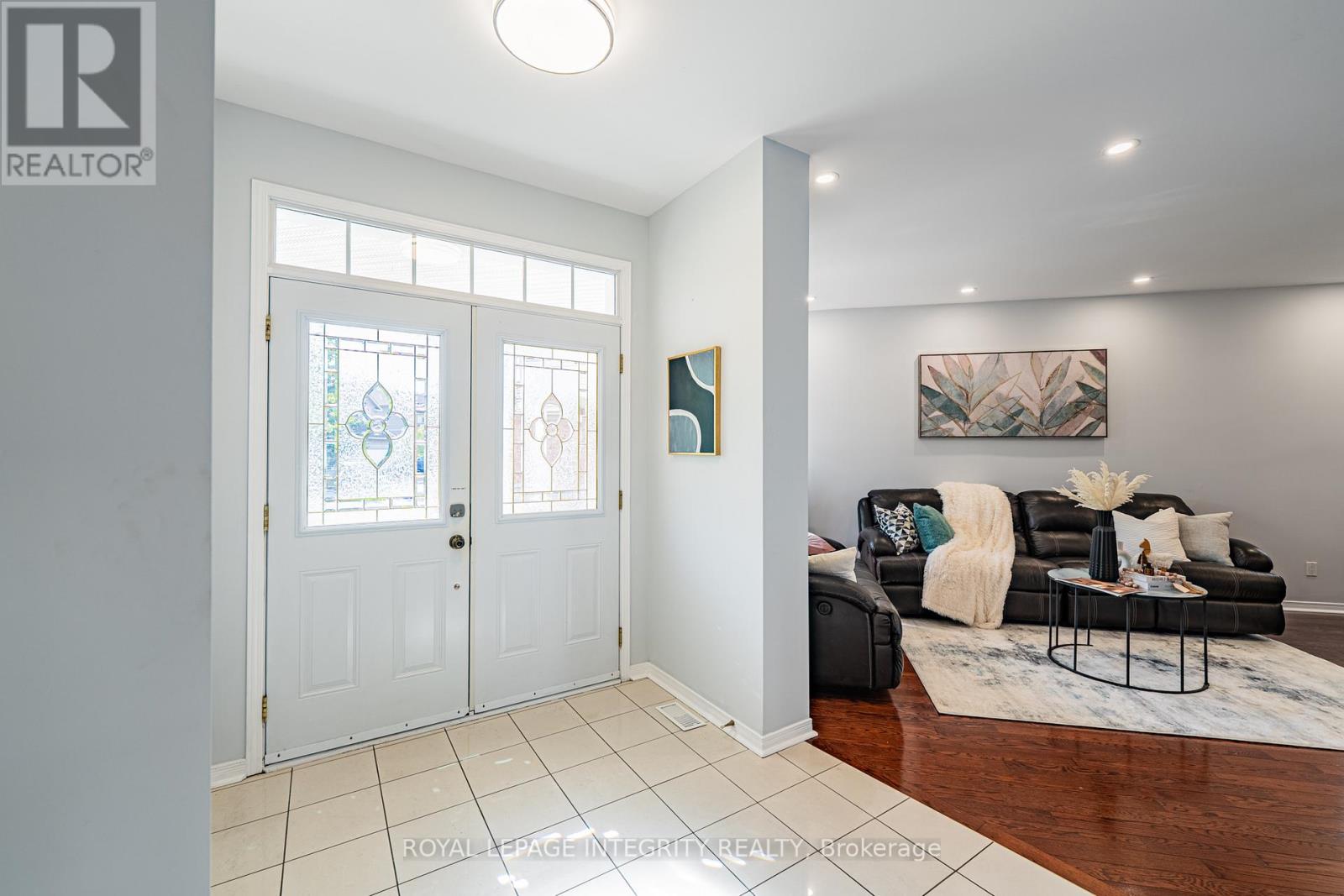 102 WHITESTONE DRIVE - 4