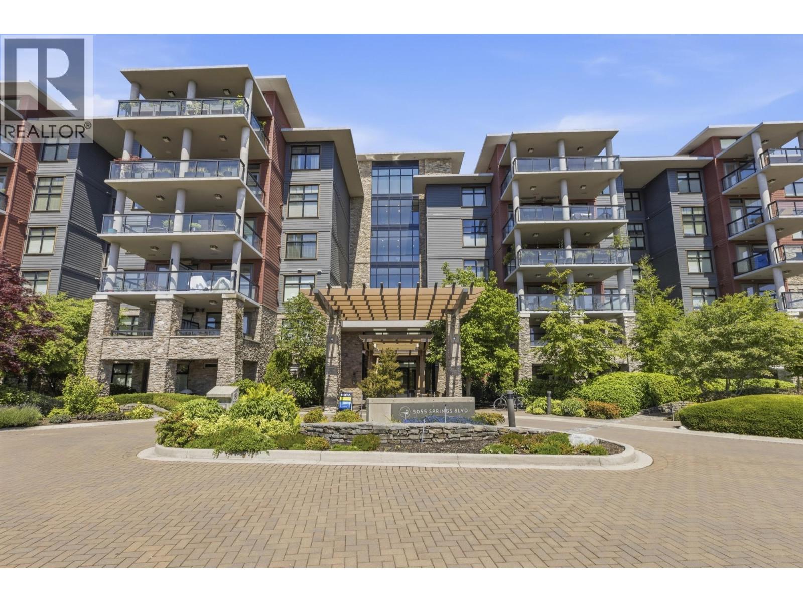 206 5055 SPRINGS BOULEVARD, Tsawwassen