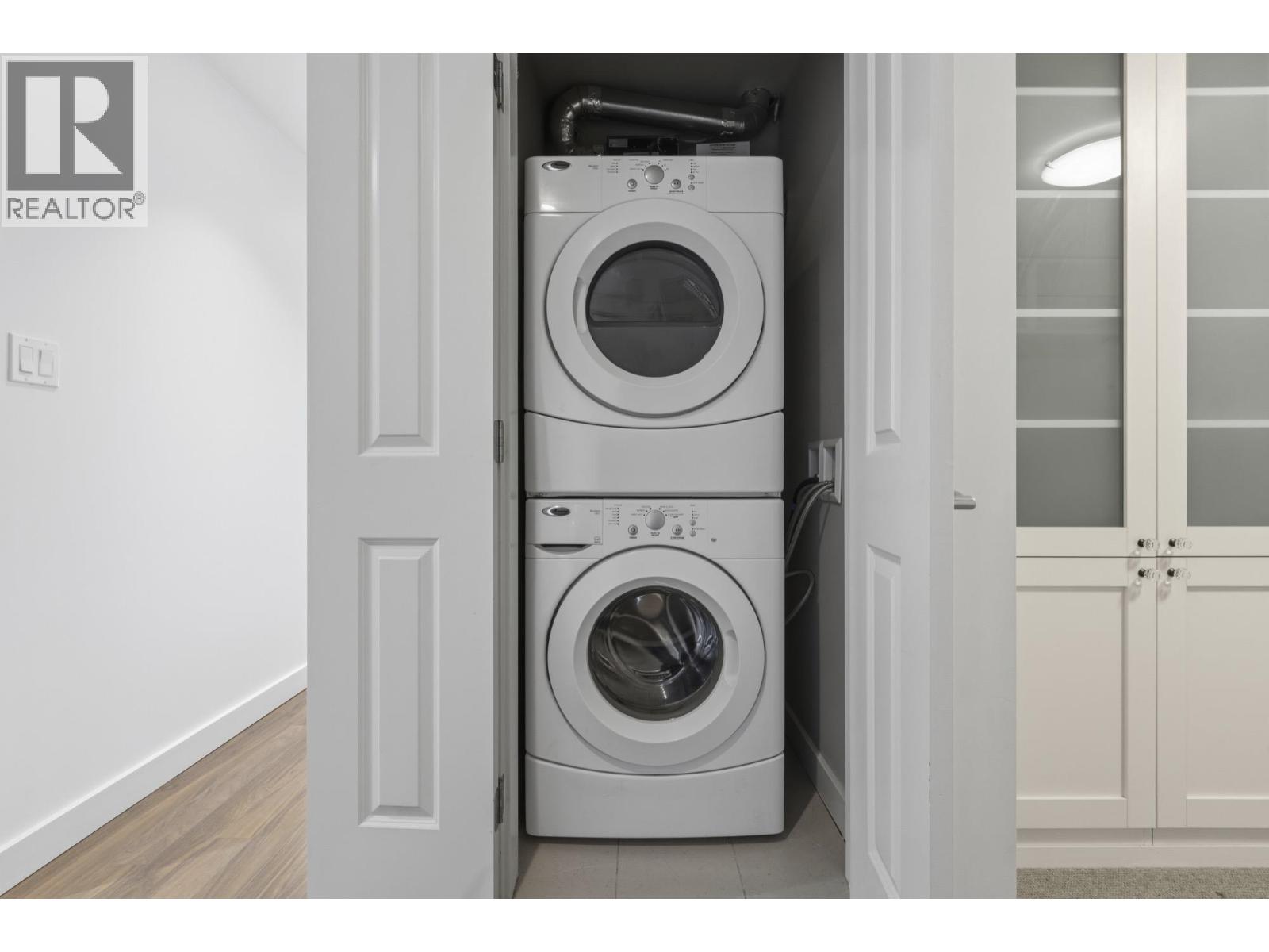 206 5055 SPRINGS BOULEVARD, Tsawwassen