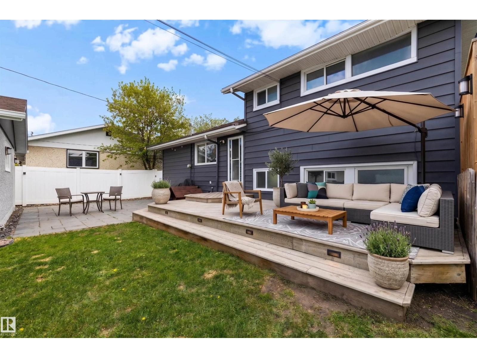 8904 168 ST NW - 12