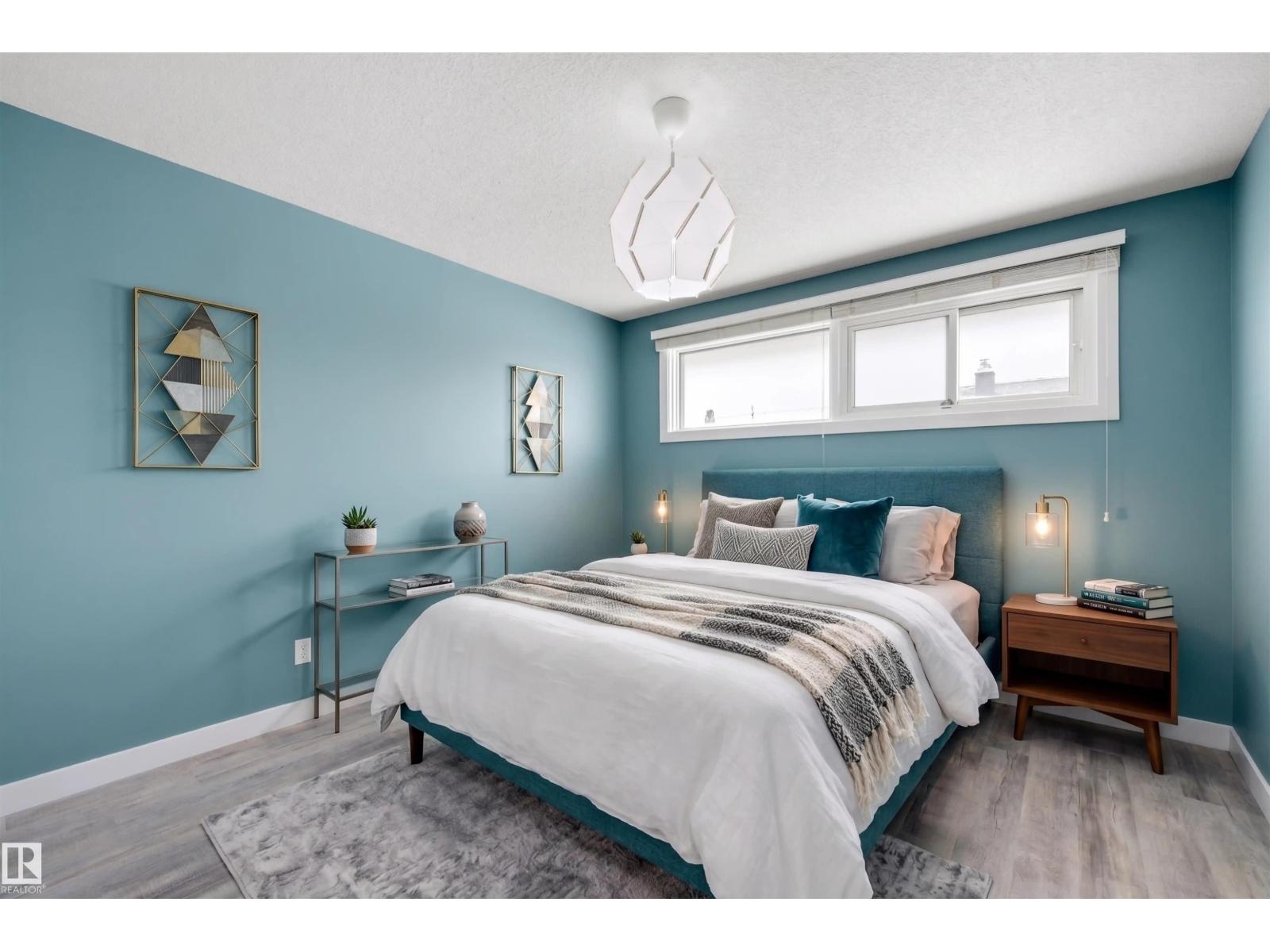 8904 168 ST NW - 21
