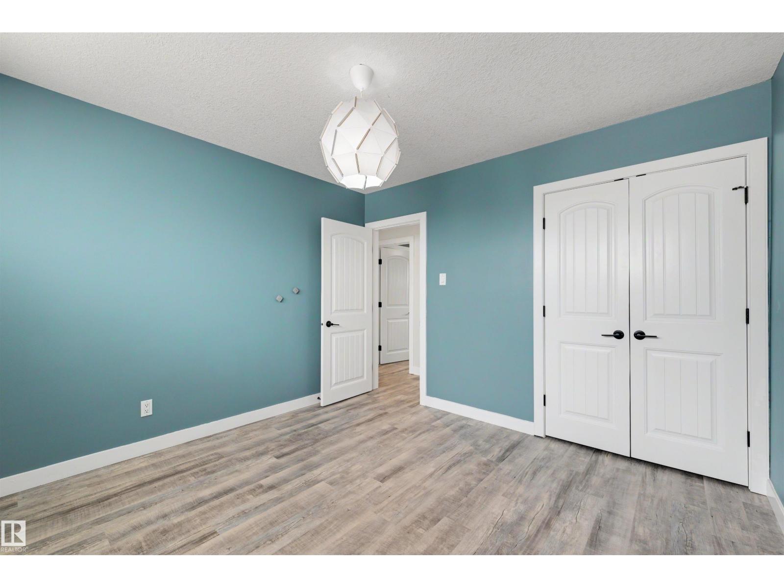 8904 168 ST NW - 22