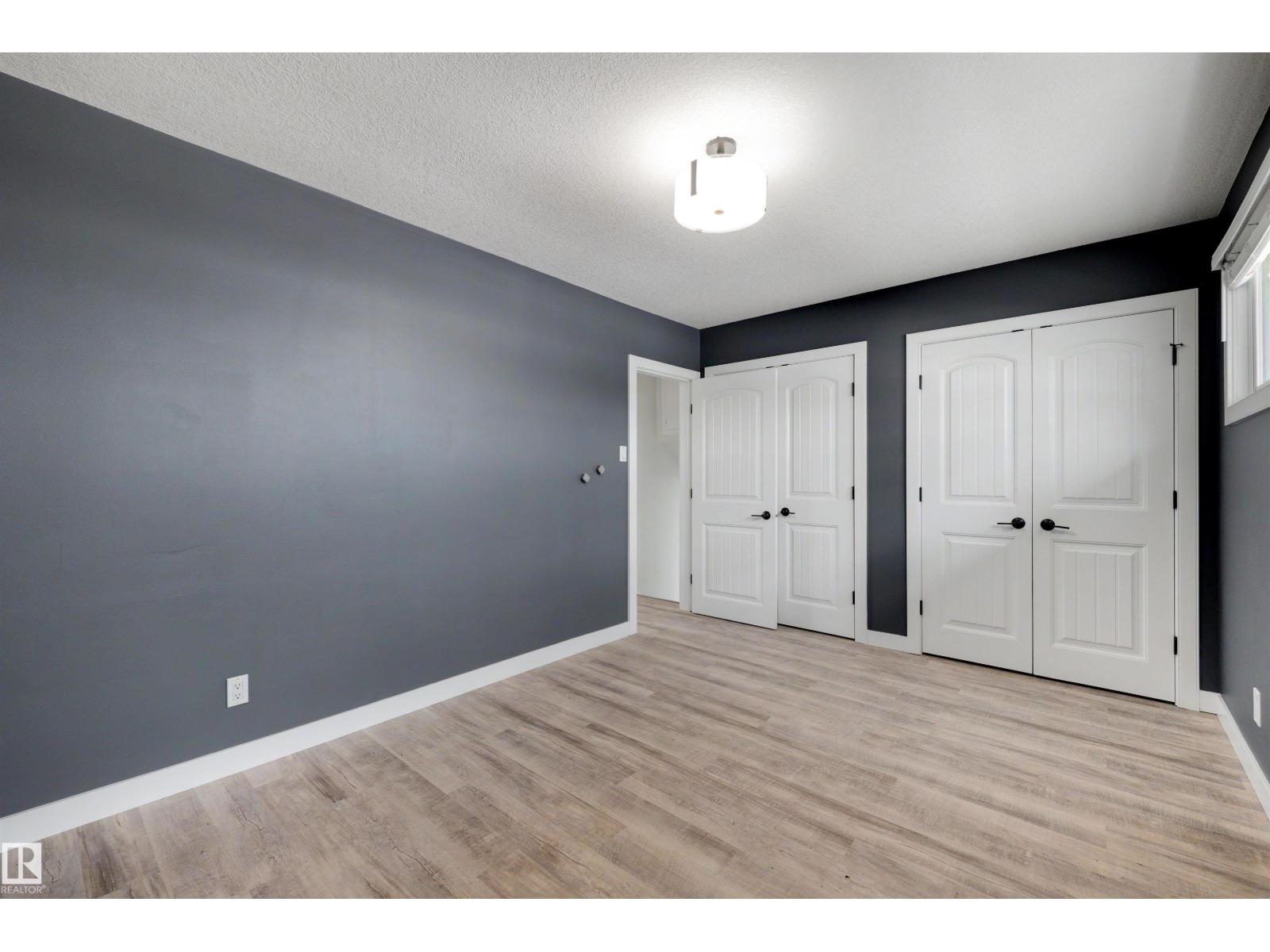8904 168 ST NW - 24