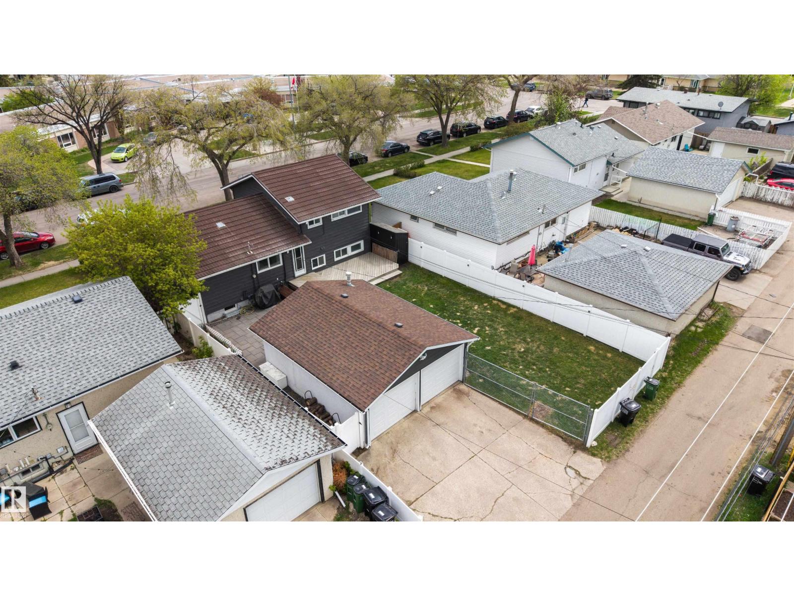 8904 168 ST NW - 46