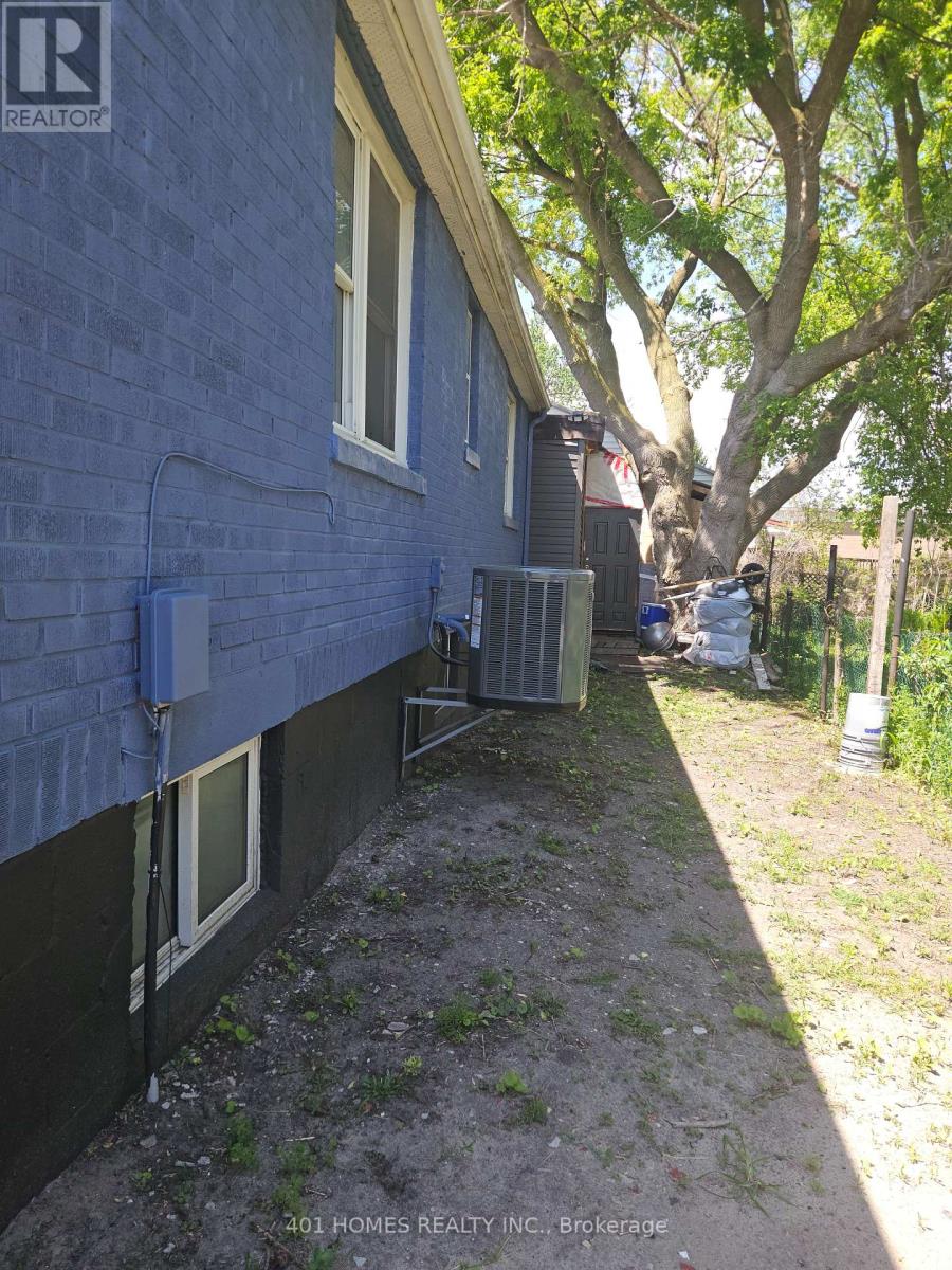 1092 BRYDGES STREET - 6