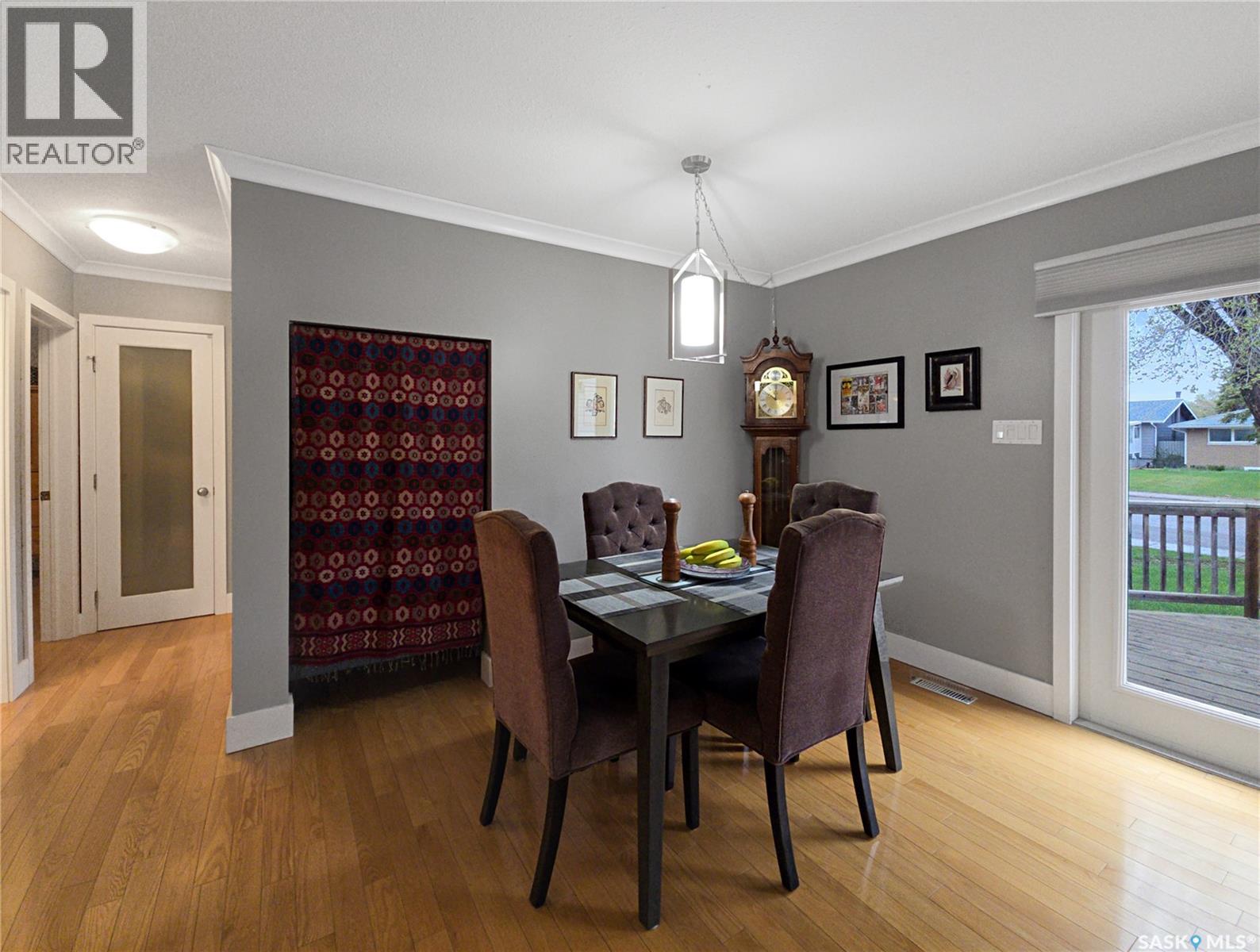 1301 W AVENUE N - 12