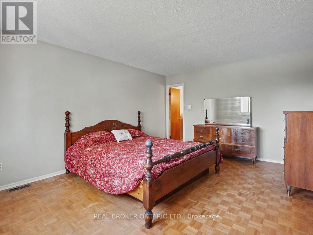 5662 SOUTH ISLAND PARK DRIVE - 18