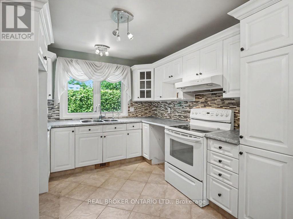 5662 SOUTH ISLAND PARK DRIVE - 5