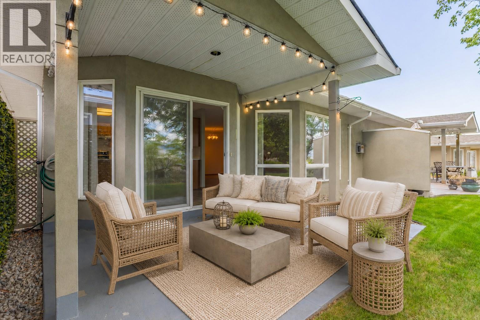 109 4035 Gellatly Road South, West Kelowna