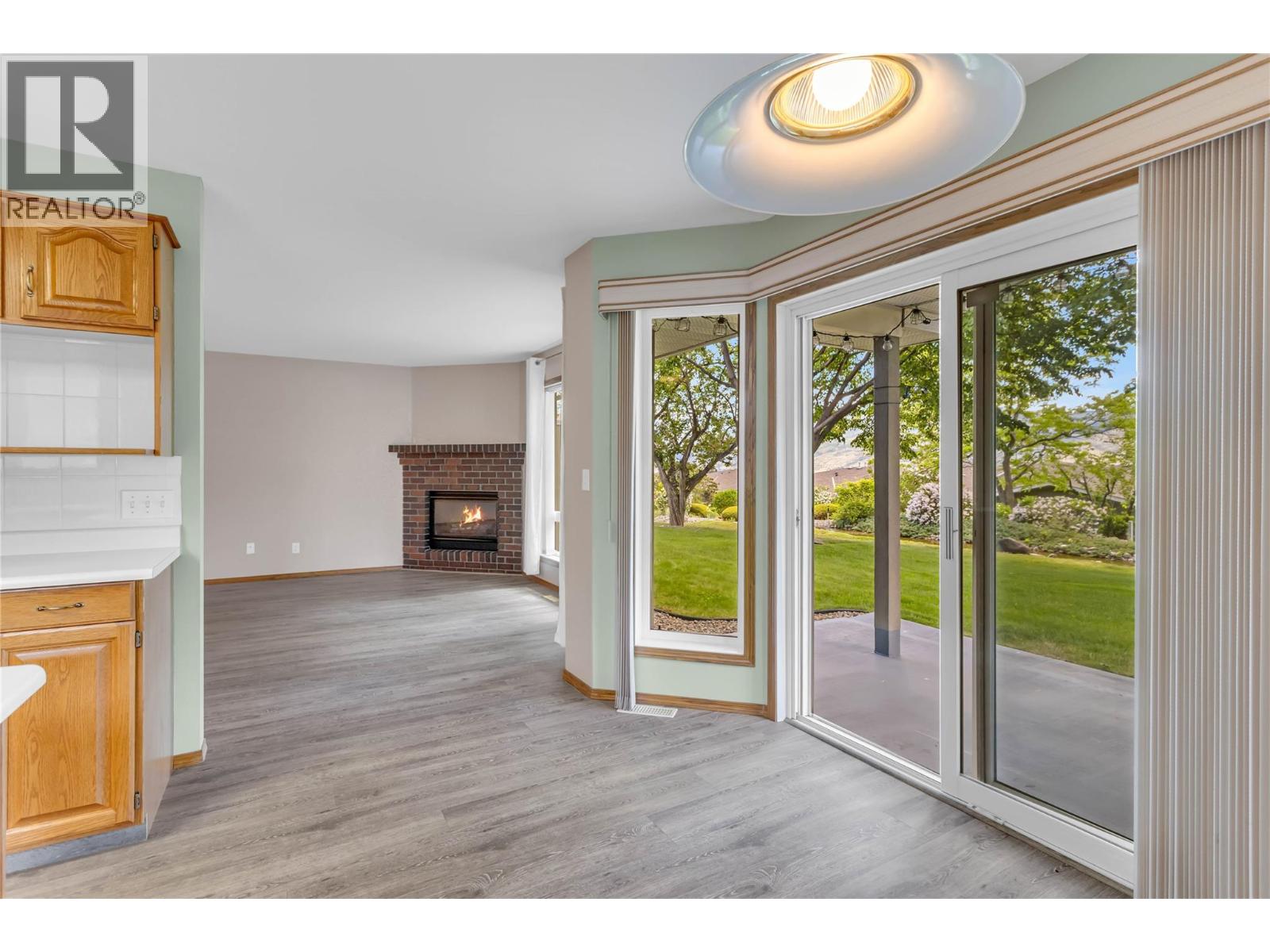 109 4035 Gellatly Road South, West Kelowna
