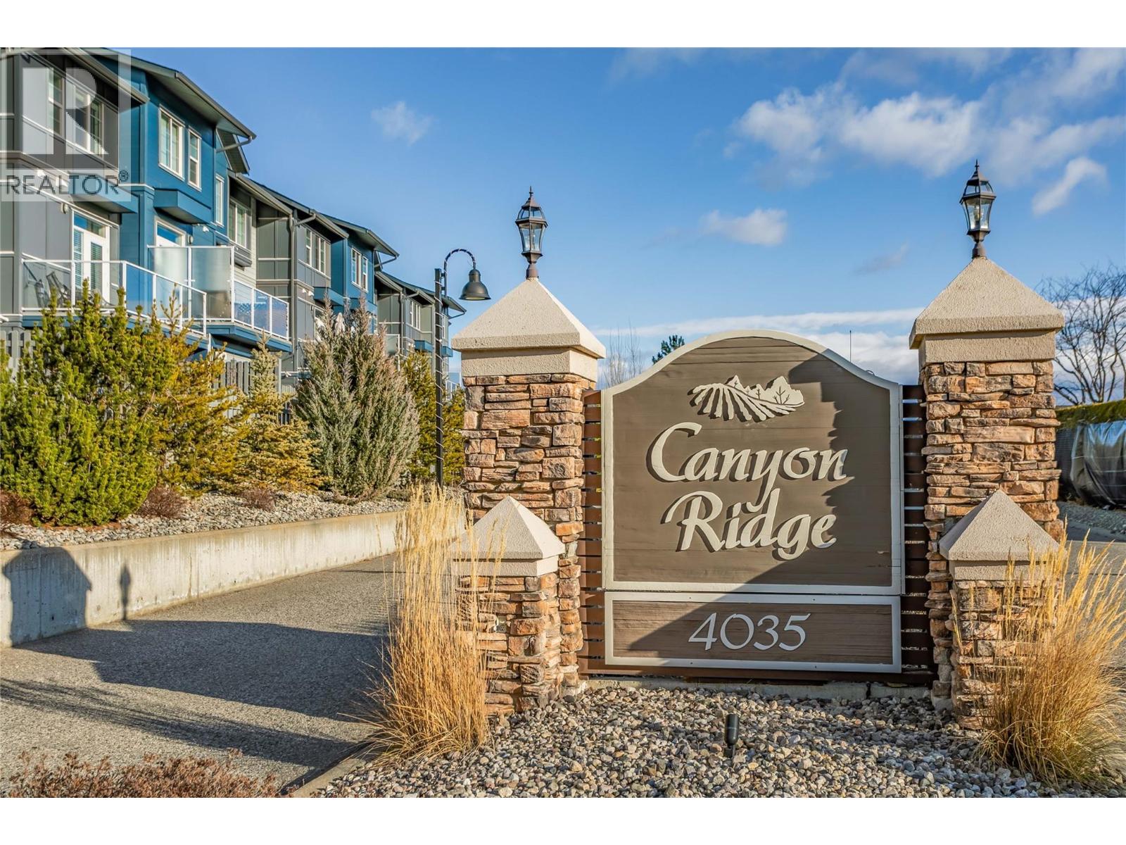 109 4035 Gellatly Road South, West Kelowna