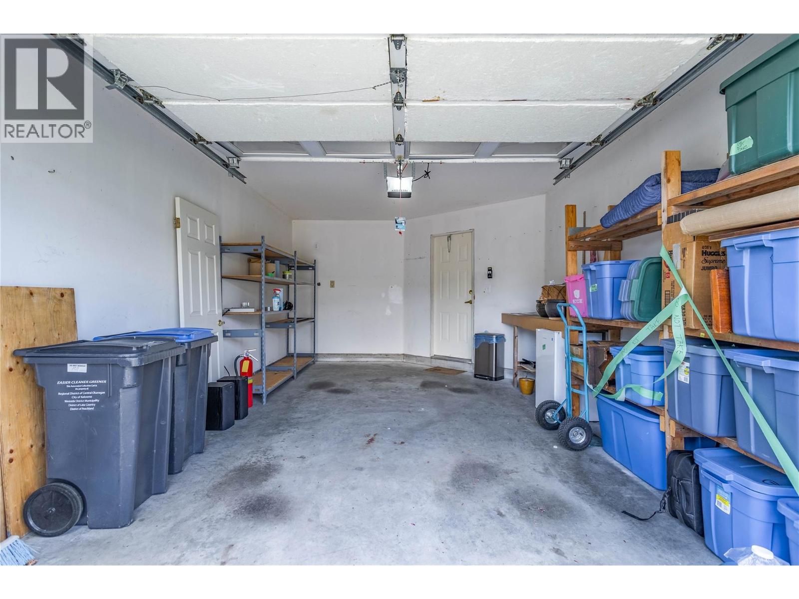 109 4035 Gellatly Road South, West Kelowna