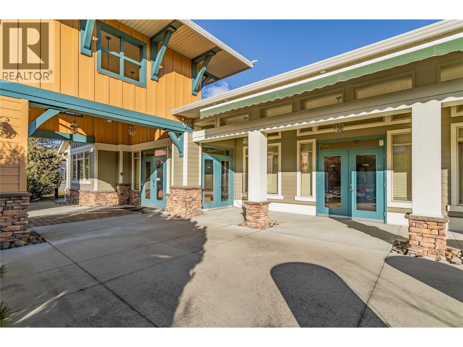 109 4035 Gellatly Road South, West Kelowna