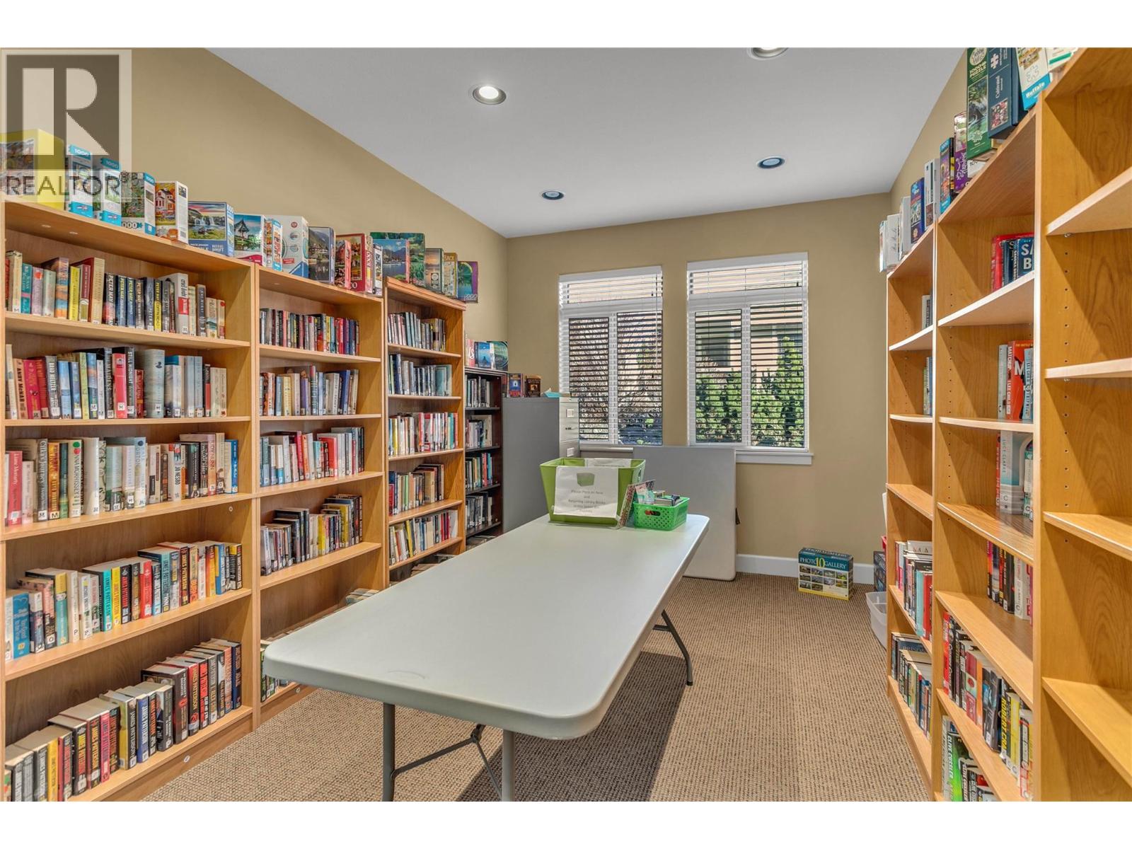 109 4035 Gellatly Road South, West Kelowna