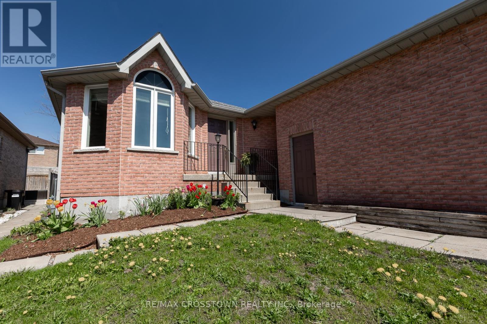 156 PRINGLE DRIVE - Image 2