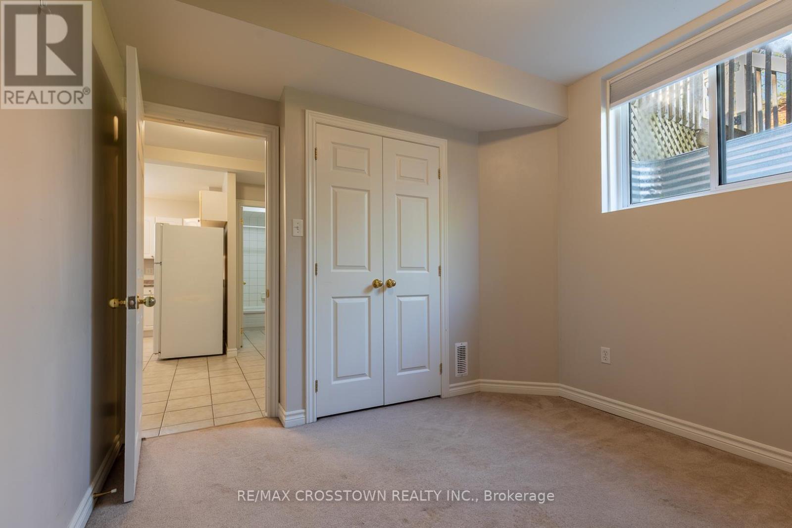 156 PRINGLE DRIVE - 24