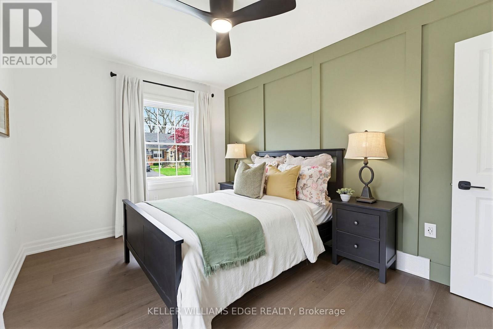 586 WOODLAND AVENUE - 19