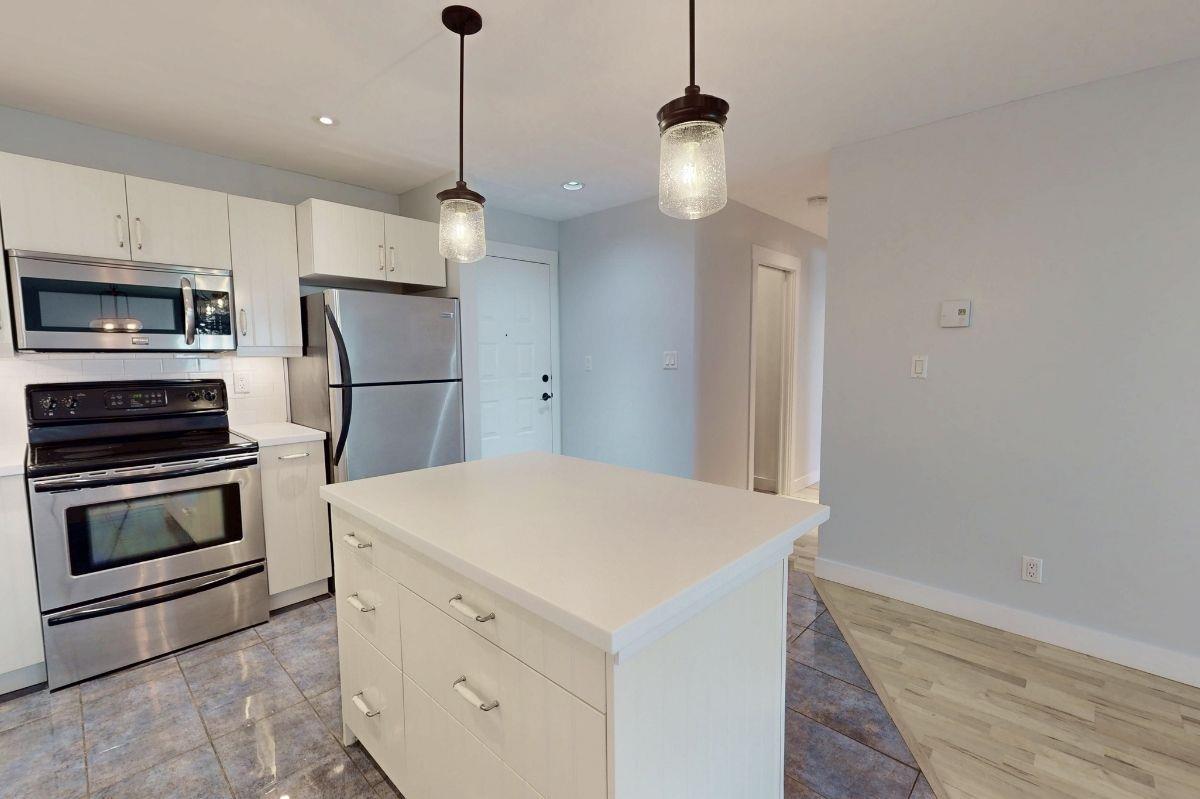 309 1520 VIDAL STREET, White Rock