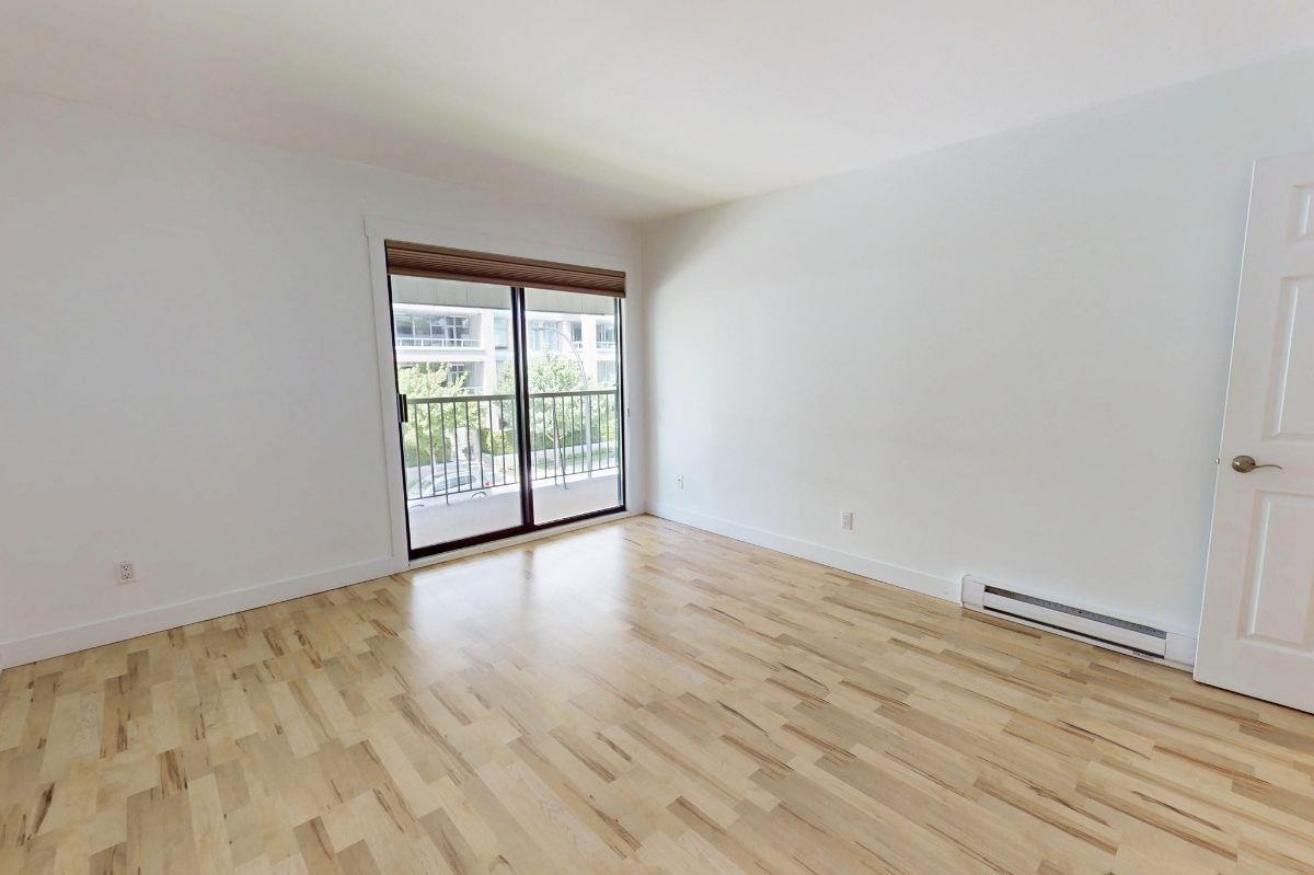 309 1520 VIDAL STREET, White Rock