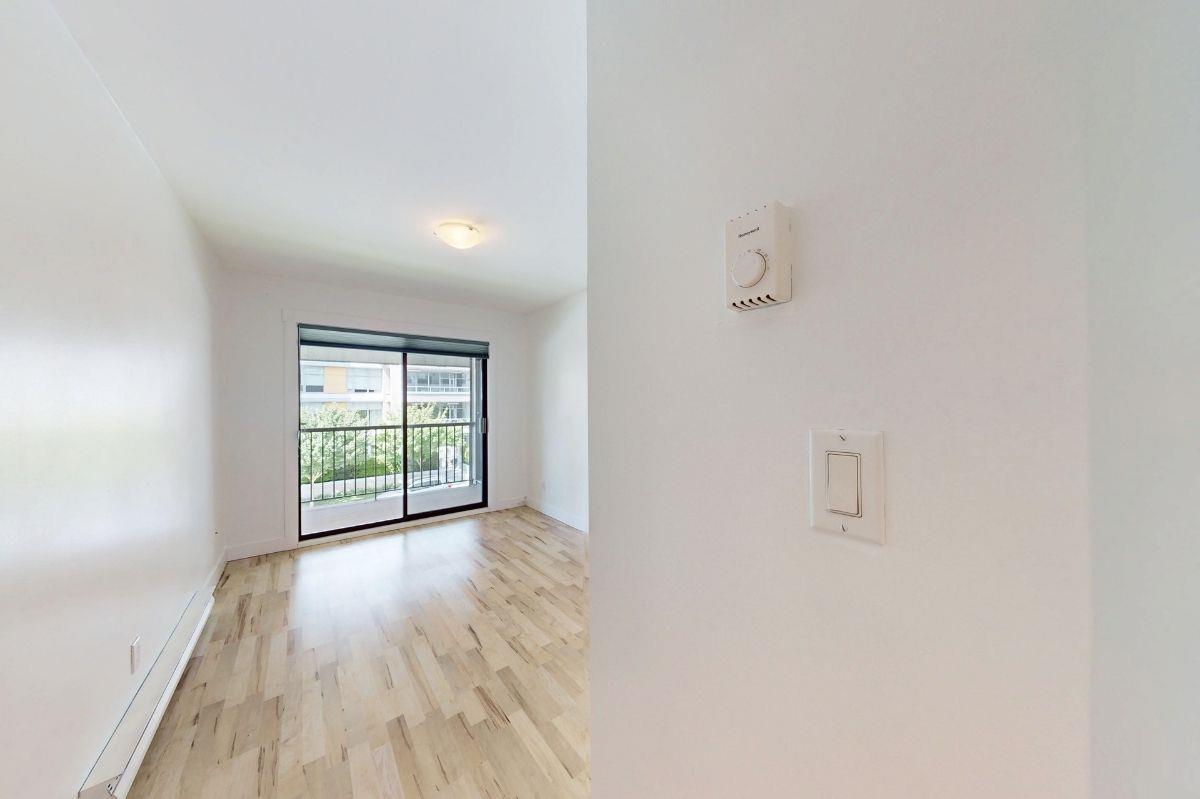 309 1520 VIDAL STREET, White Rock