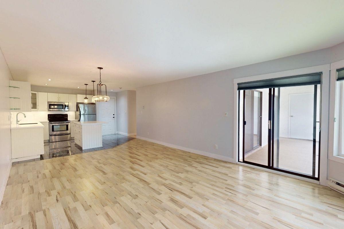 309 1520 VIDAL STREET, White Rock
