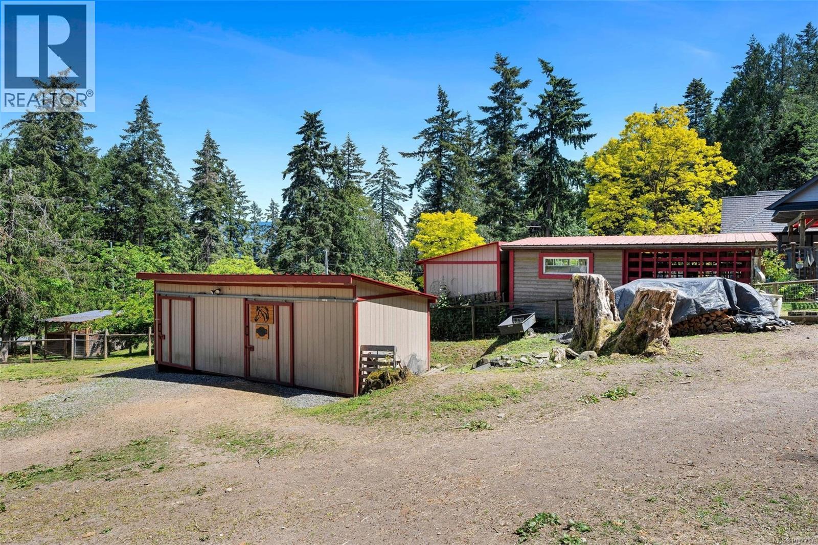 846 Aros Rd - 30