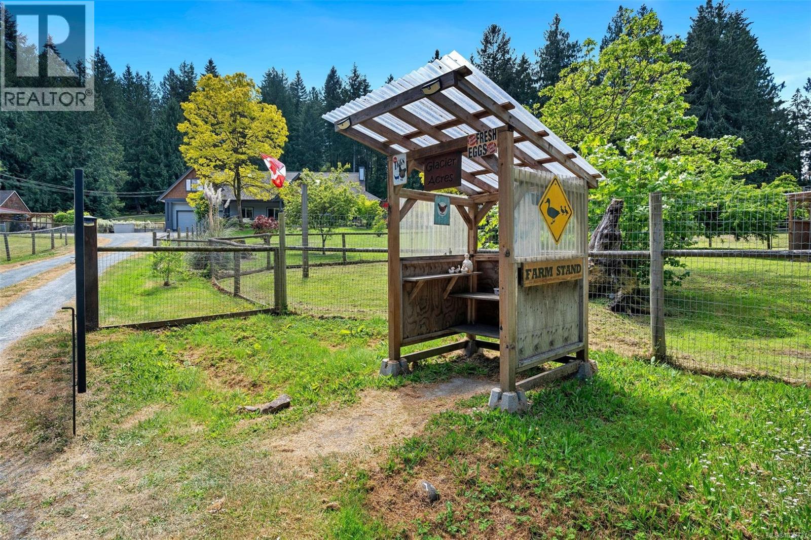 846 Aros Rd - 31