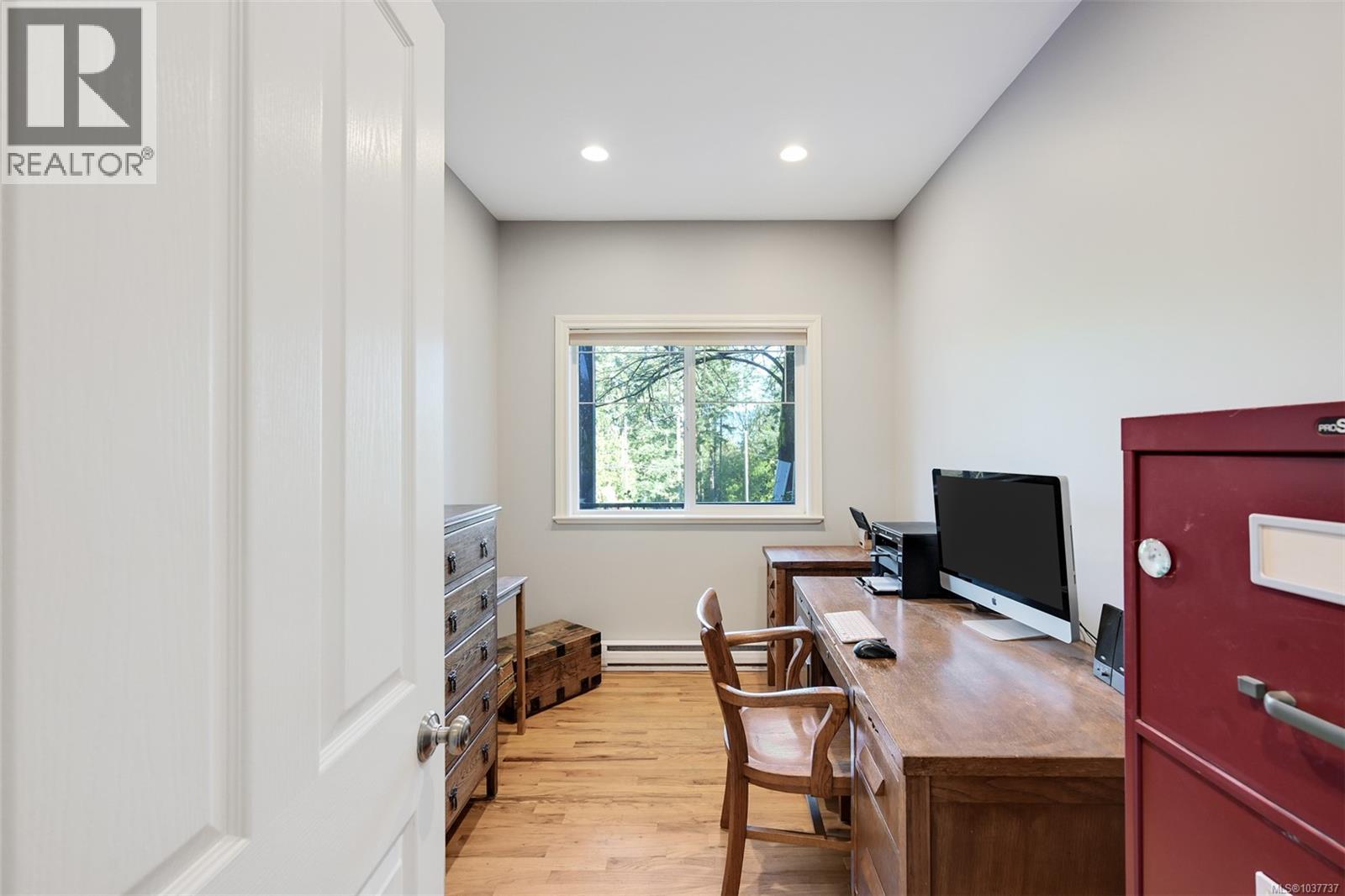 846 Aros Rd - 63