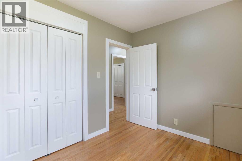 920 41 Street SE - 23