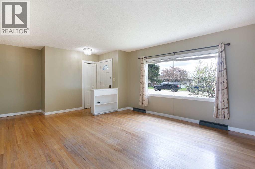 920 41 Street SE - 6