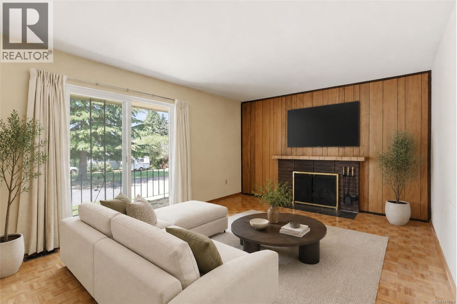 4021 Magdelin St - 4