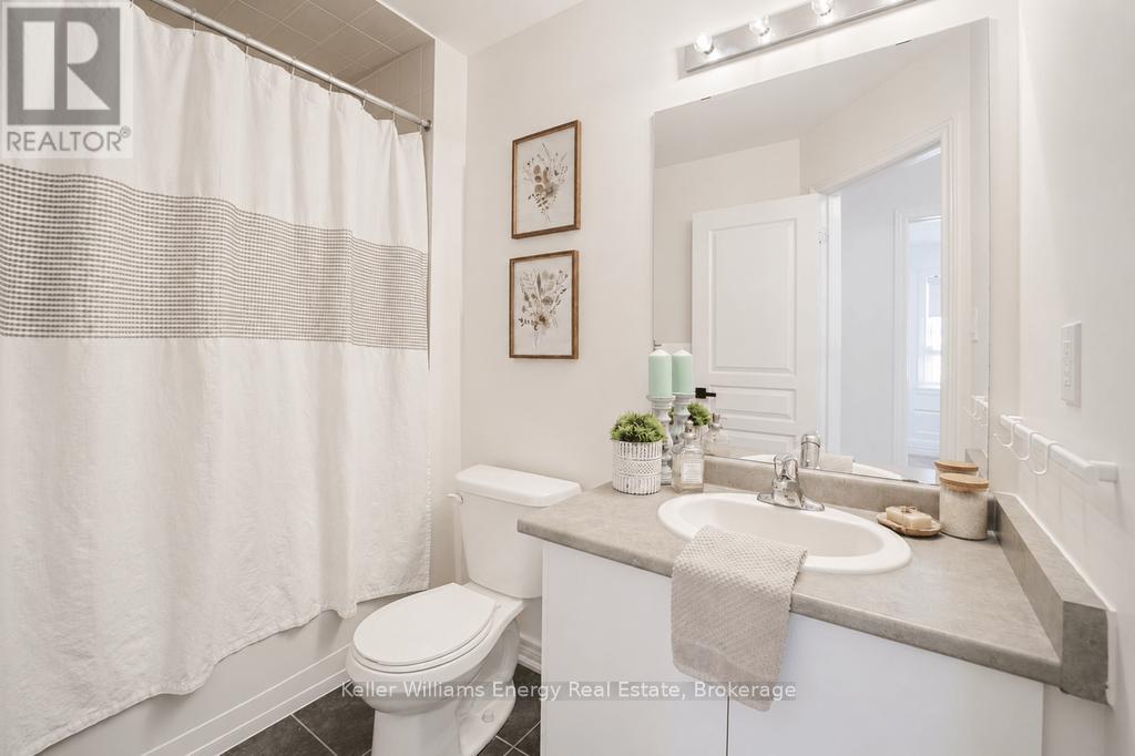 270 KINCARDINE STREET - 25