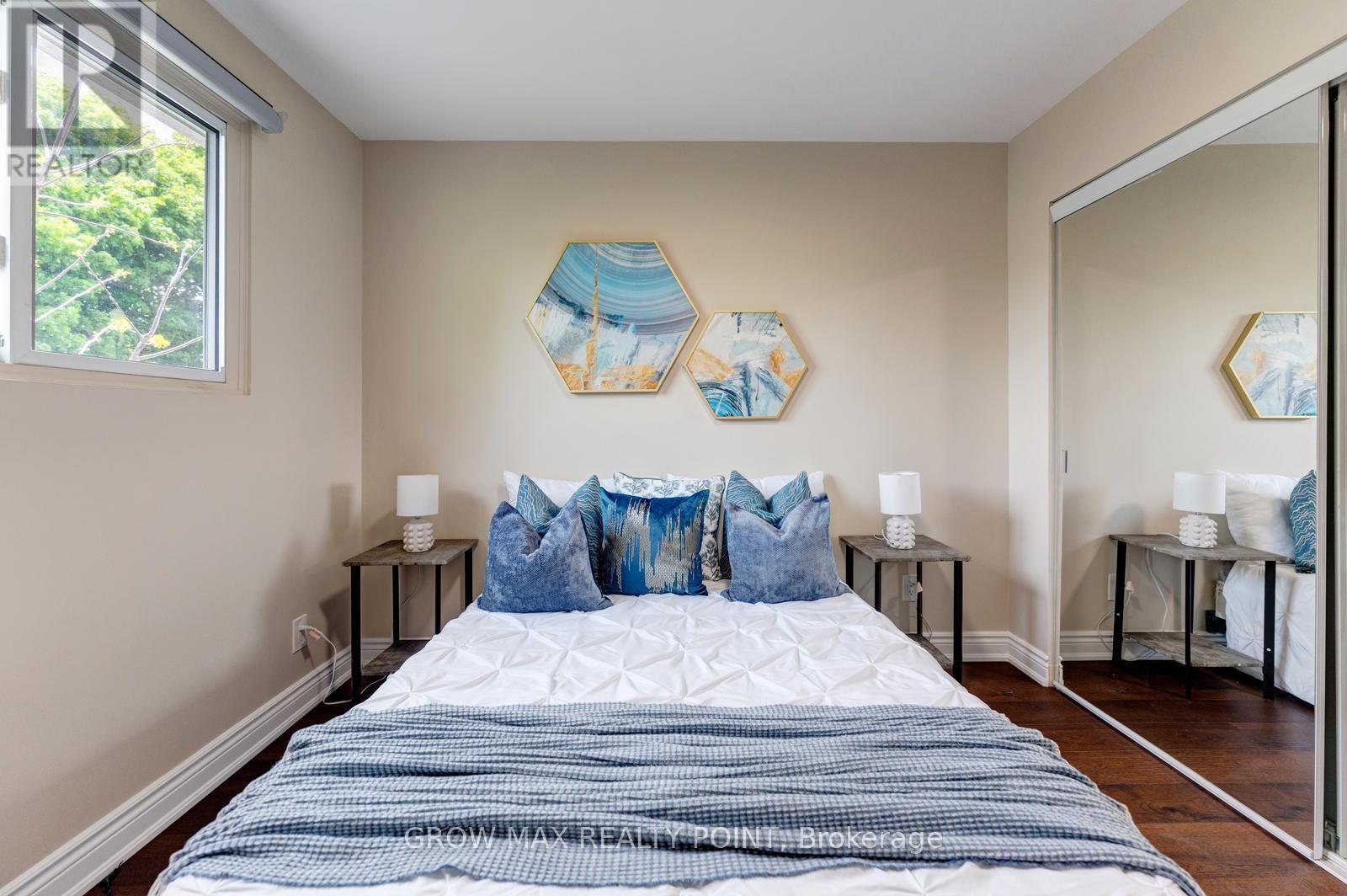 36 BRAMHALL CIRCLE - 19