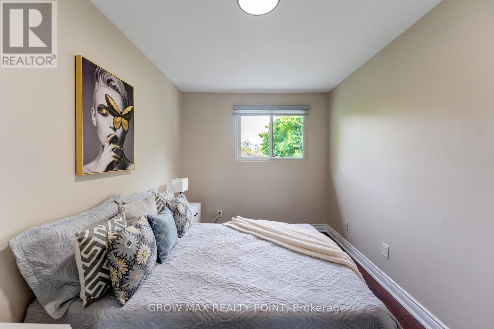 36 BRAMHALL CIRCLE - 21
