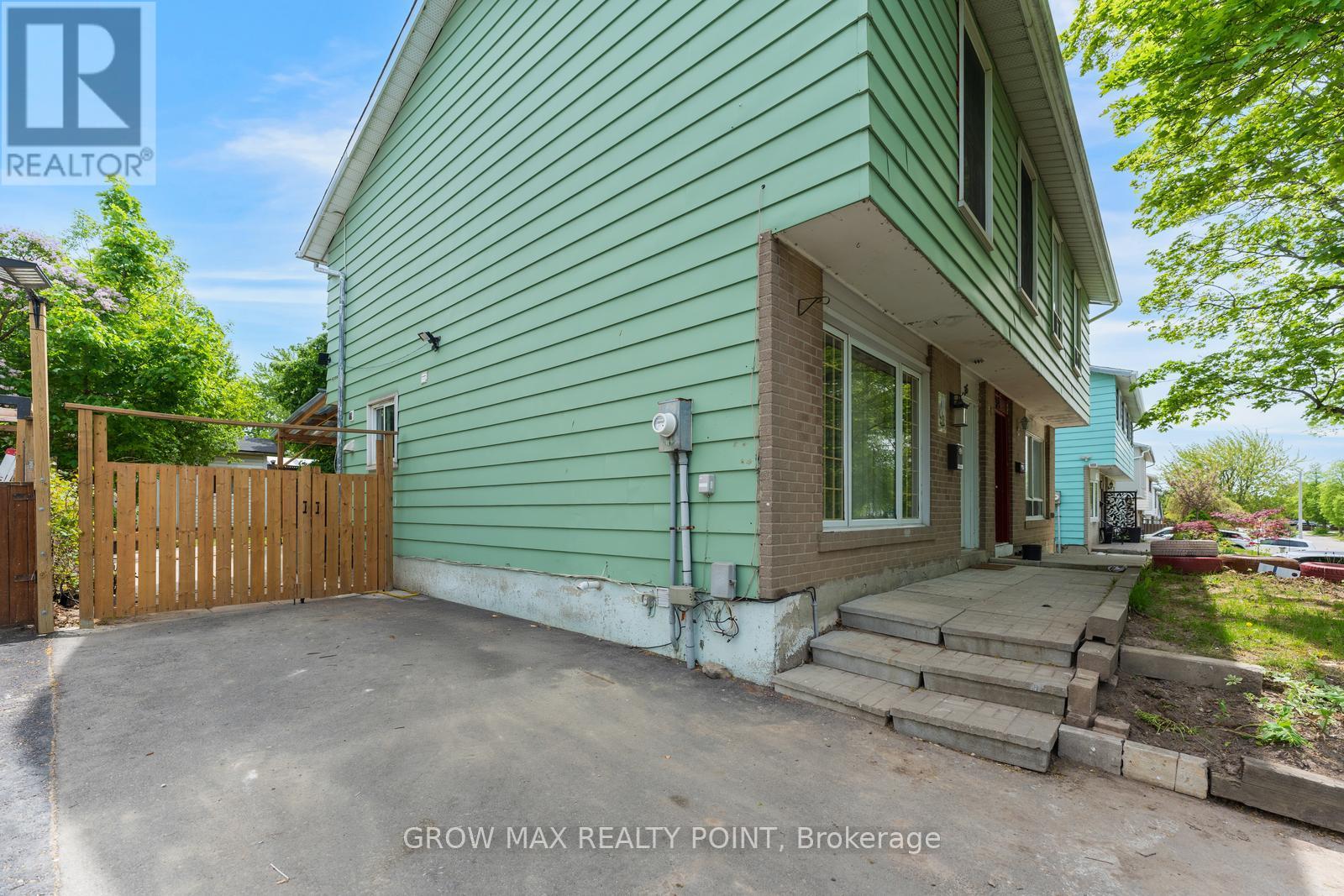 36 BRAMHALL CIRCLE - Image 3