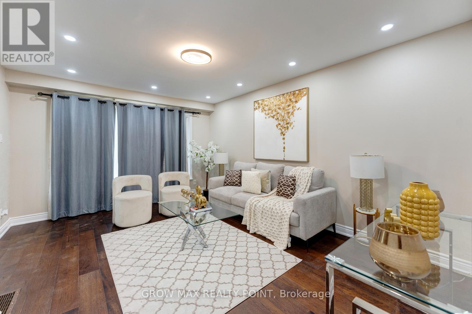 36 BRAMHALL CIRCLE - 7