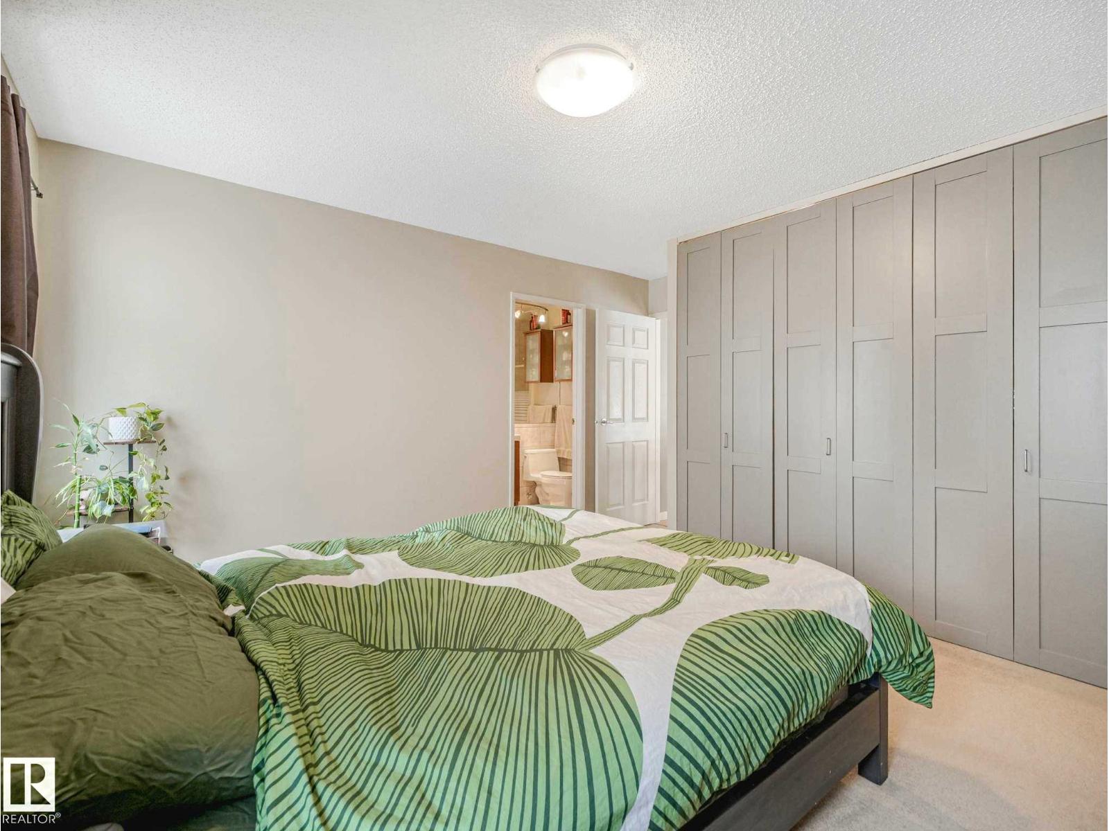 4504 29 AV NW - 28