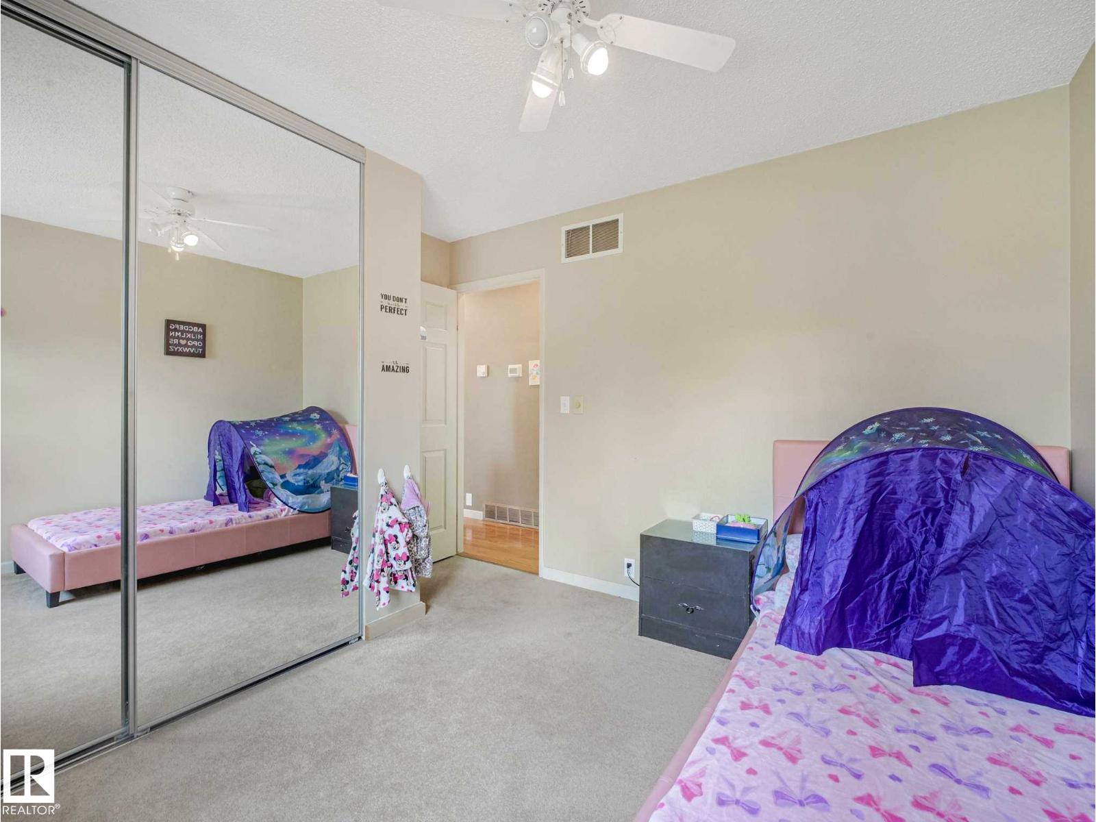 4504 29 AV NW - 34
