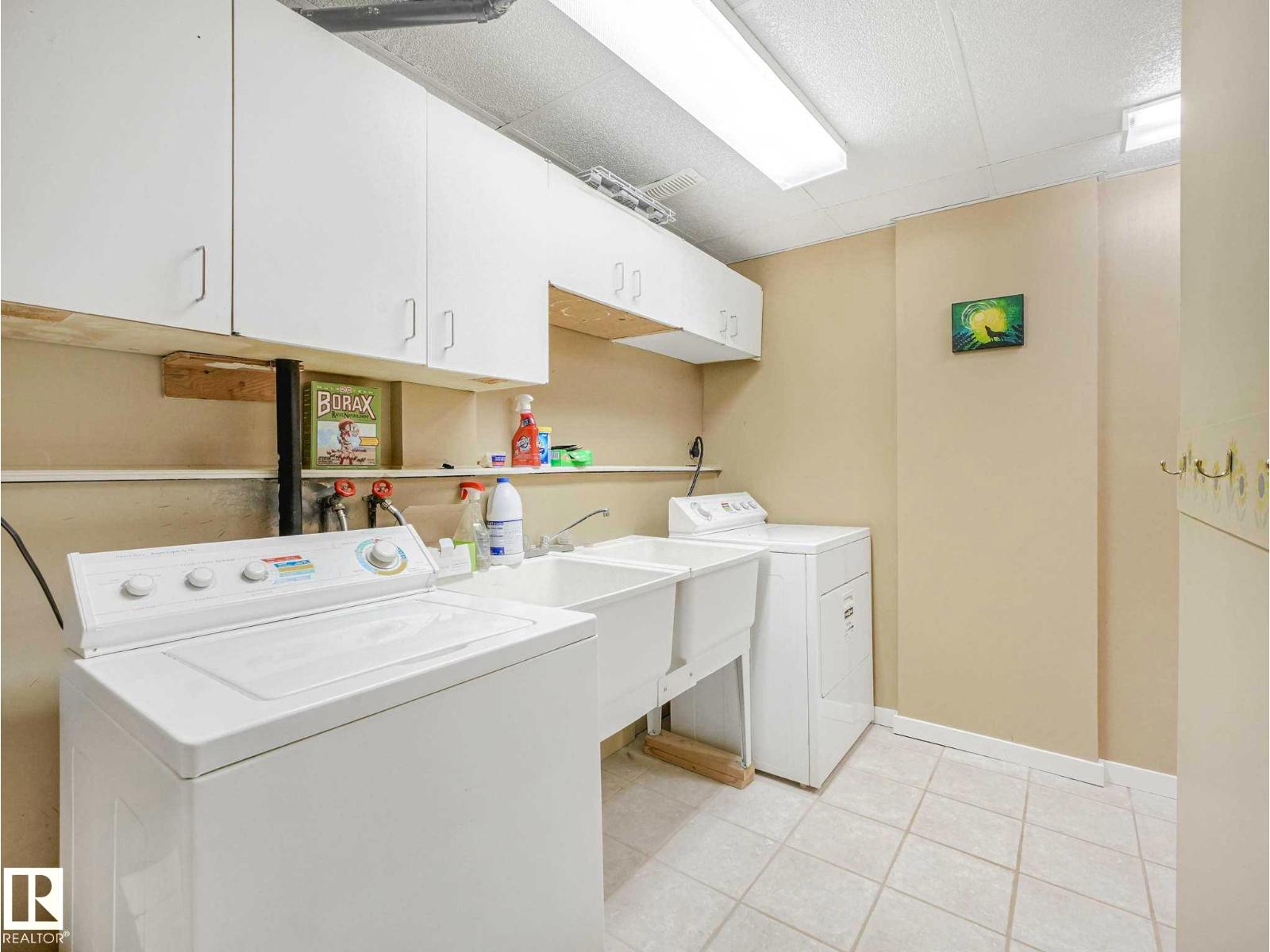 4504 29 AV NW - 40