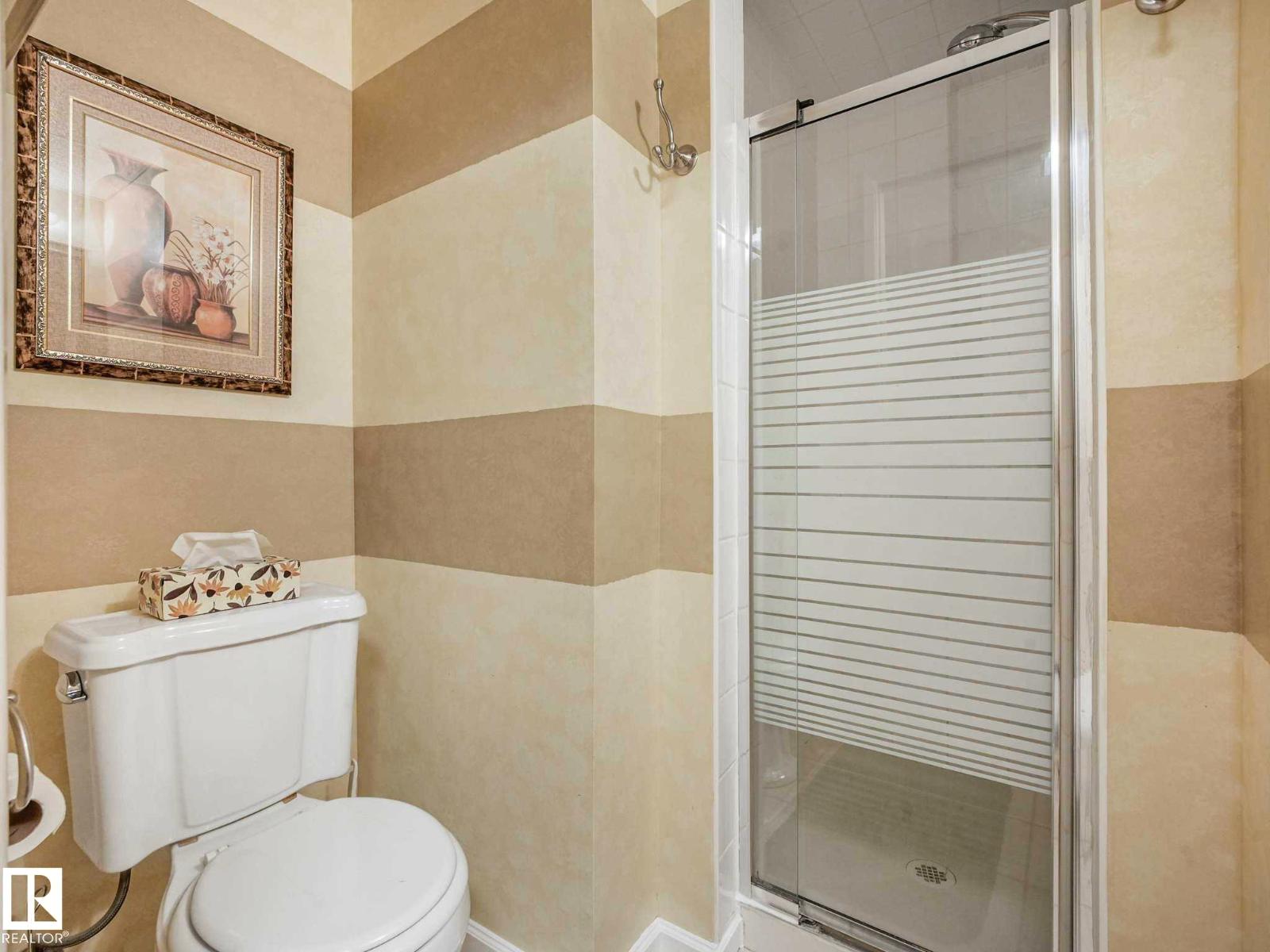 4504 29 AV NW - 42