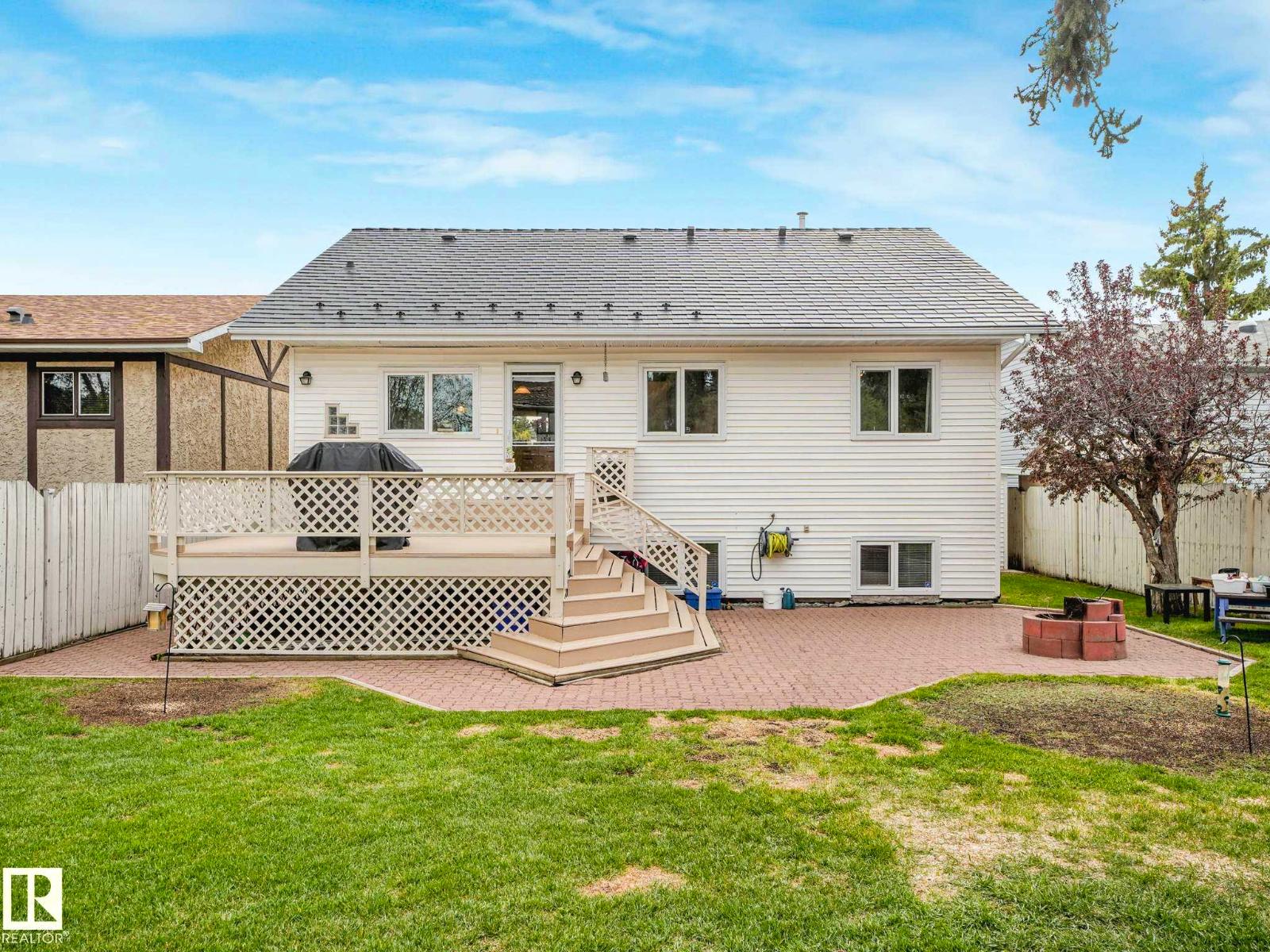 4504 29 AV NW - 54