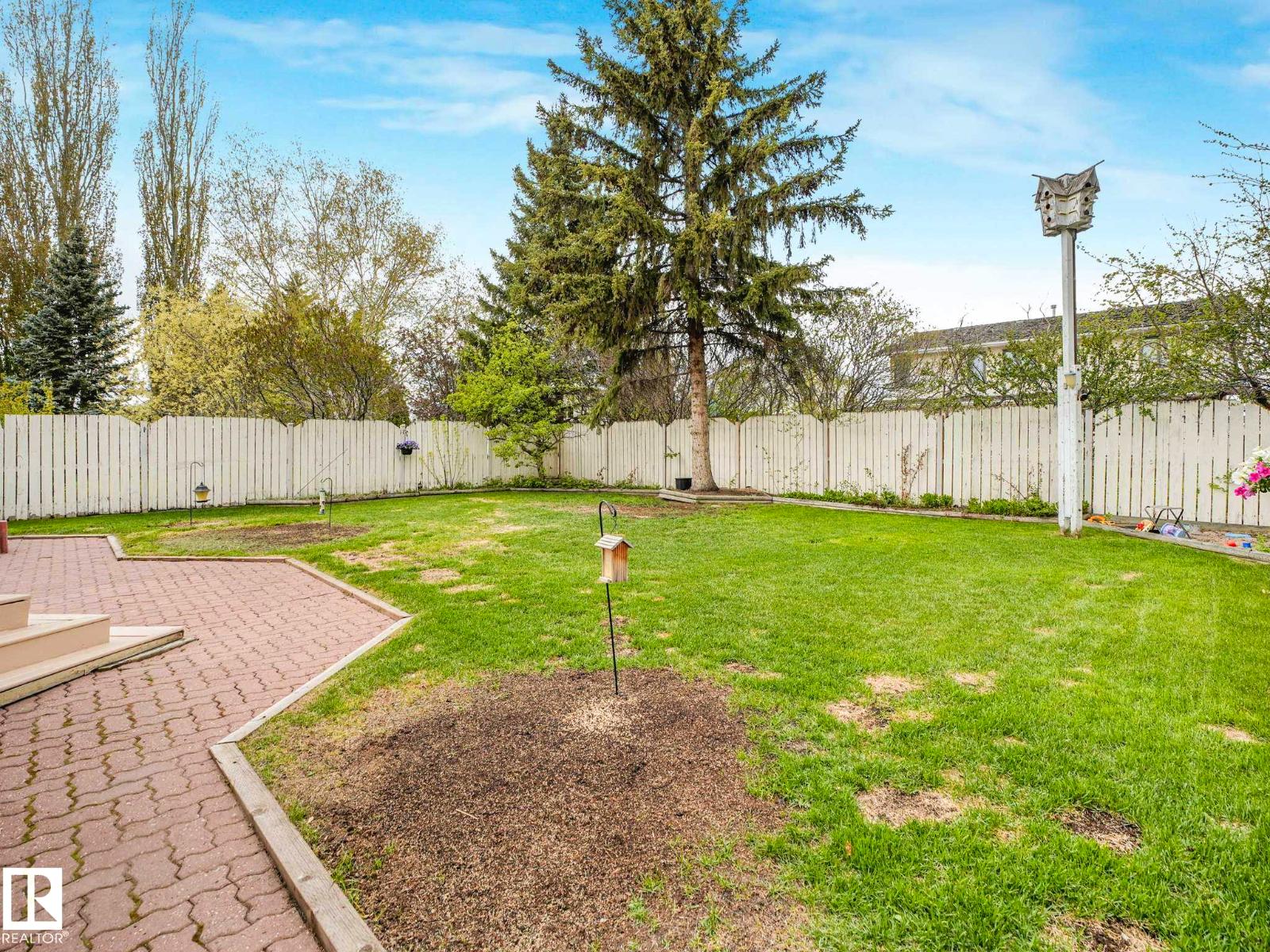 4504 29 AV NW - 58