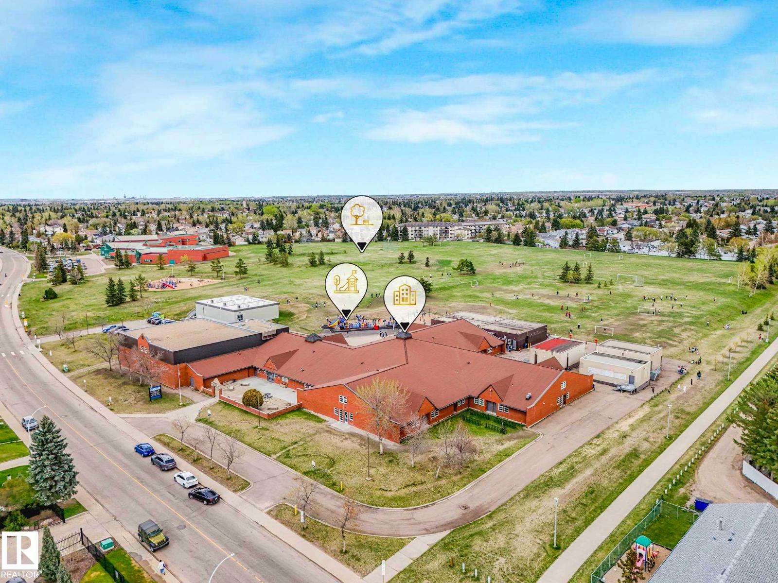 4504 29 AV NW - 66
